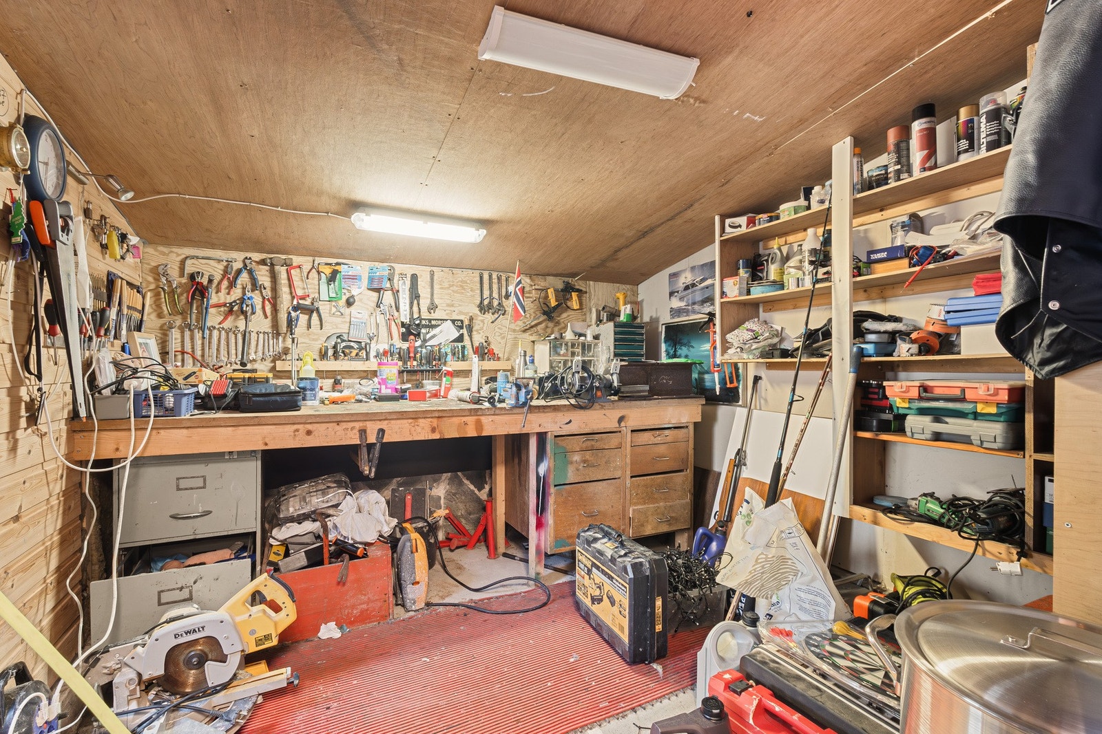 I tillegg er det et verksted på 6 kvm. Galleribilde