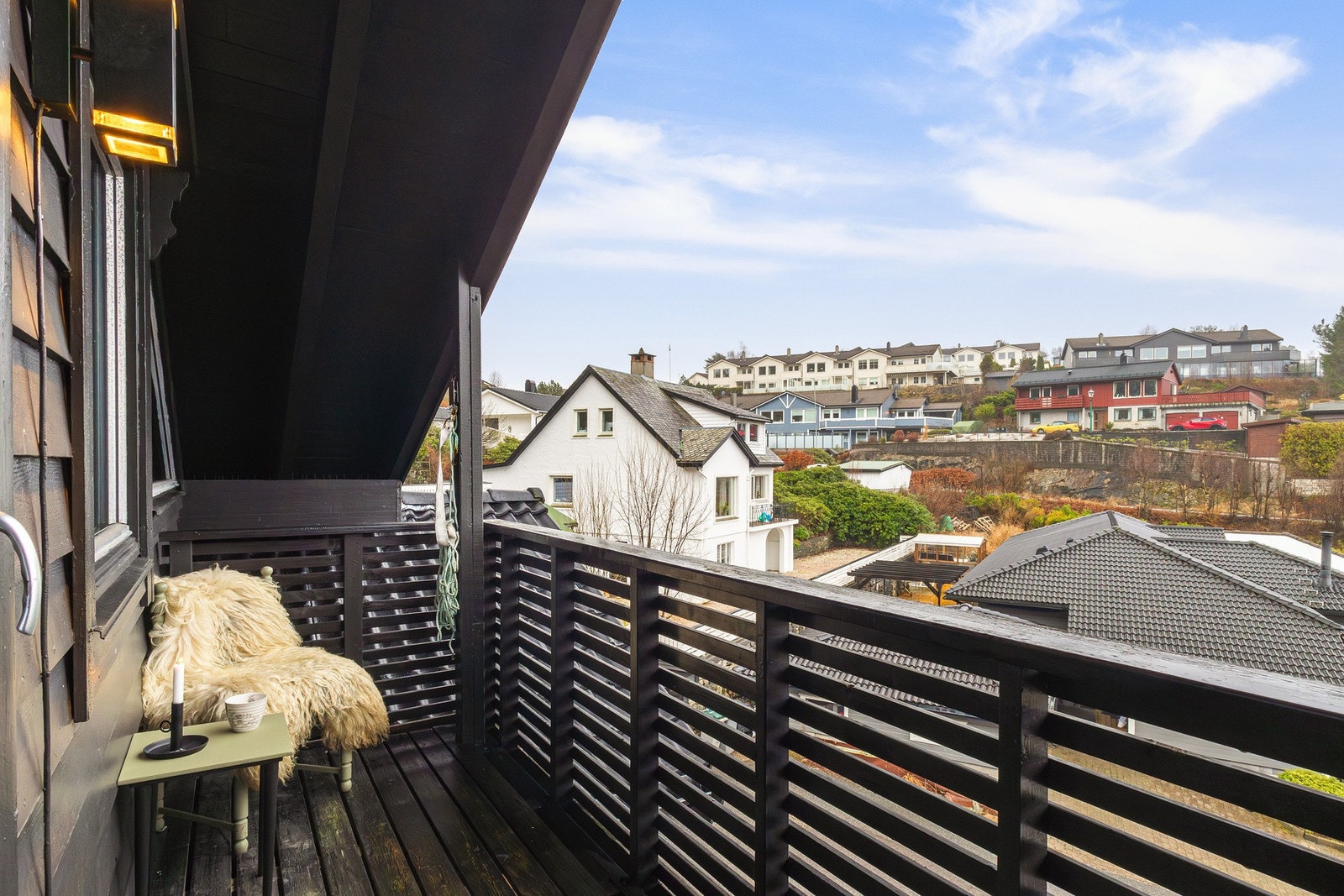 Her kan du innrede med en sittegruppe og beplanting. Galleribilde