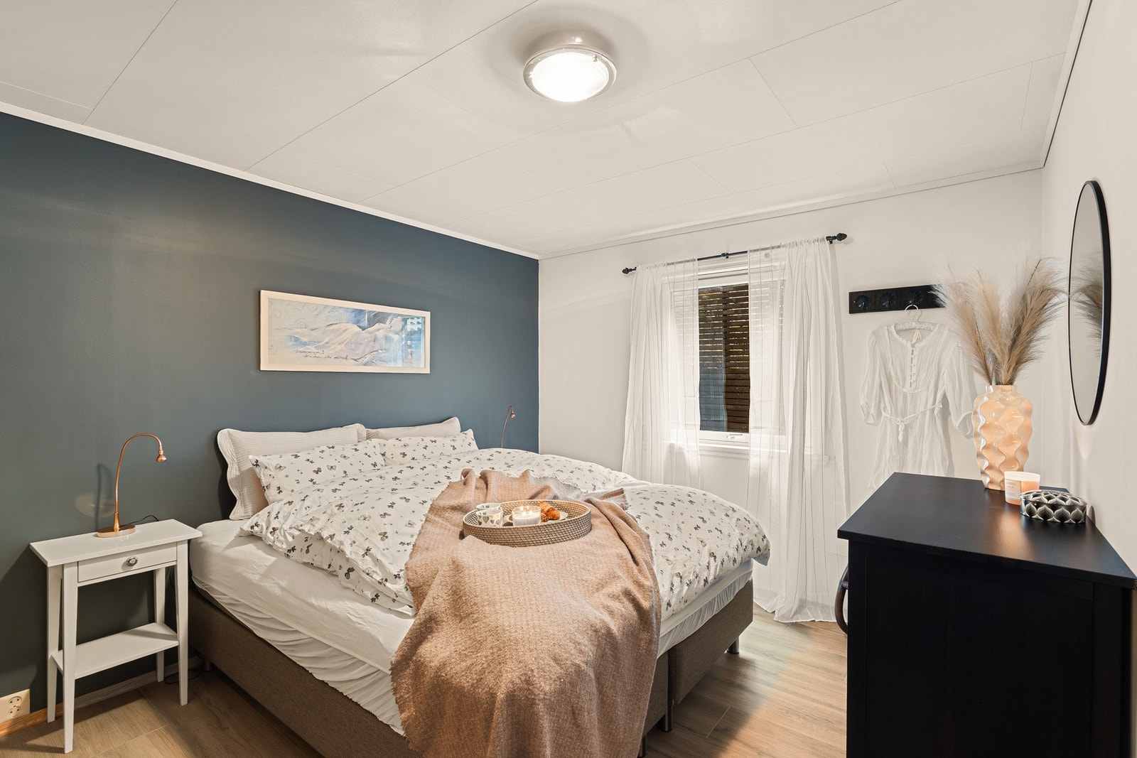 I etasjen har du to gode soverom på henholdsvis 8,6 og 12,7 kvm. Galleribilde