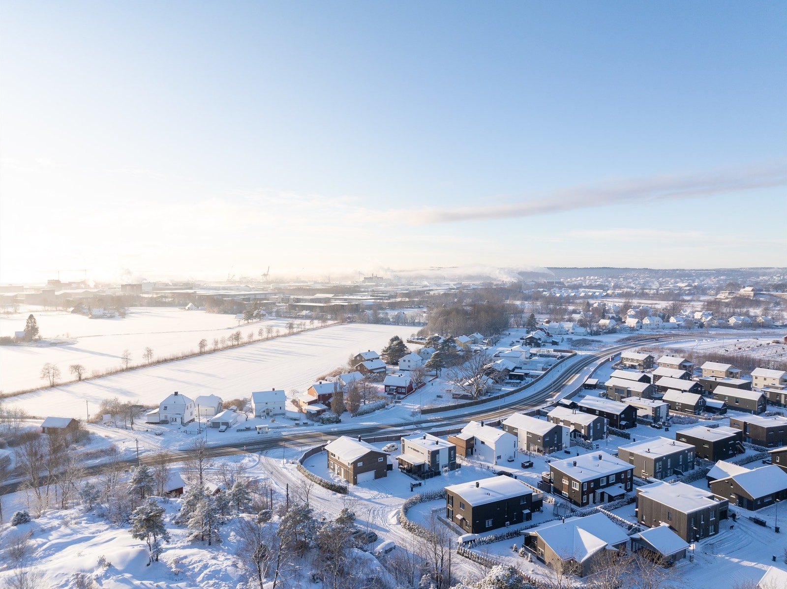 I Bekkevoldveien bor du landlig, men likevel i kort avstand fra byen. Gratis ferge går hyppig mellom Gamlebyen og by-siden. Galleribilde