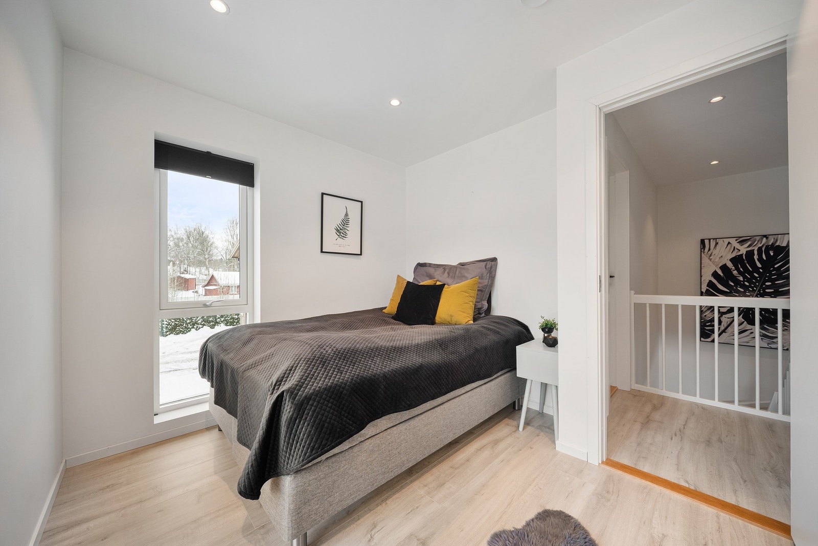 Soverommenes størrelser gir barna god plass til lek og opphold i egne omgivelser. Dette er på over 8 kvm. Galleribilde