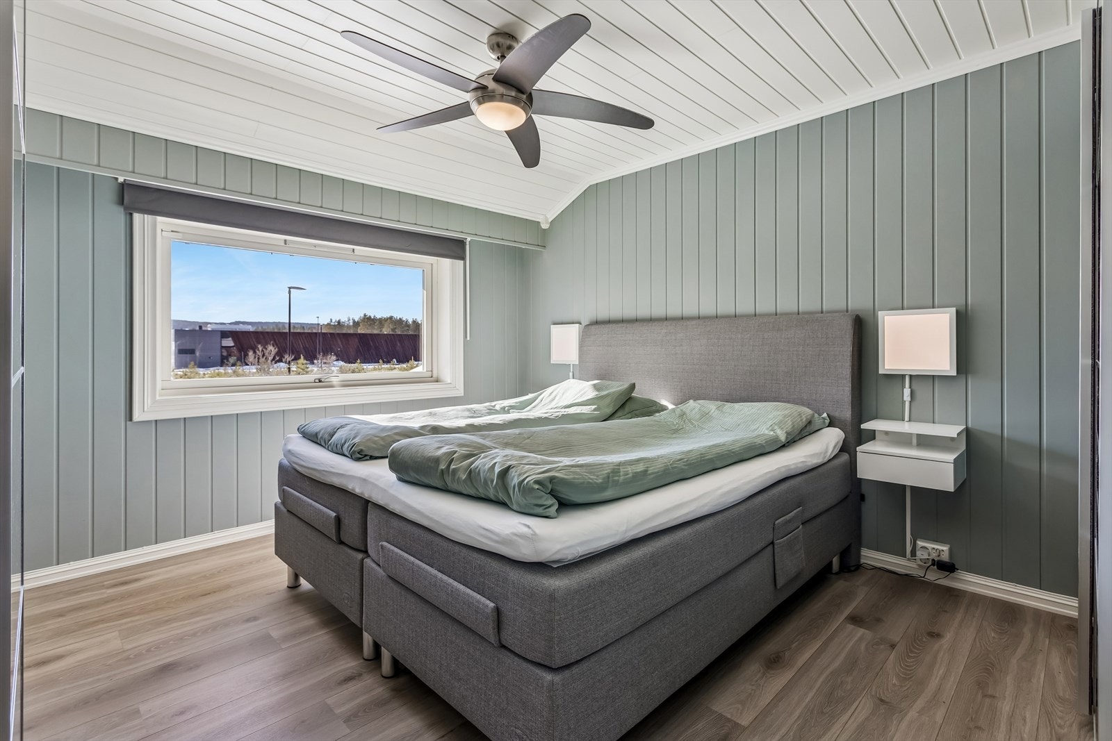 Dette soverommet har oppgraderte overflater. Galleribilde