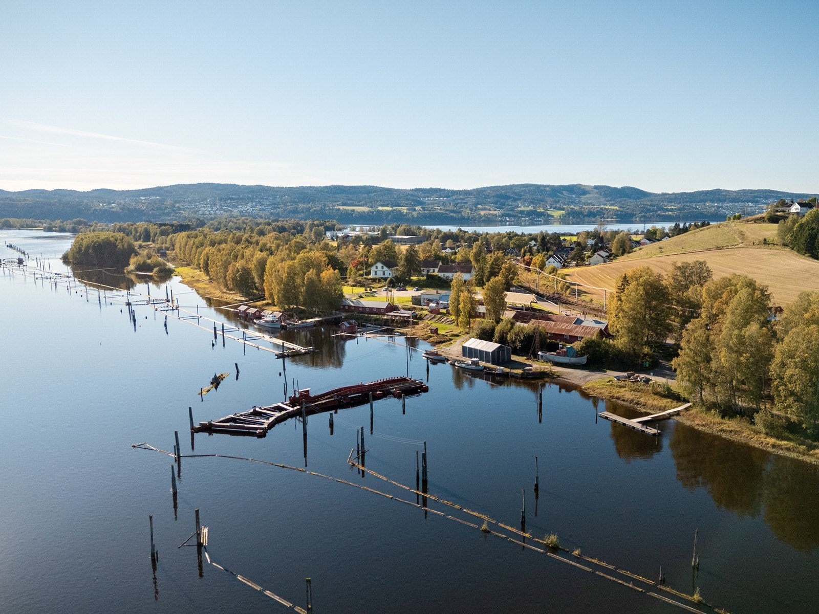 Samt at det byr på idylliske og kulturhistoriske omgivelser ved Fetsund lenser. Galleribilde