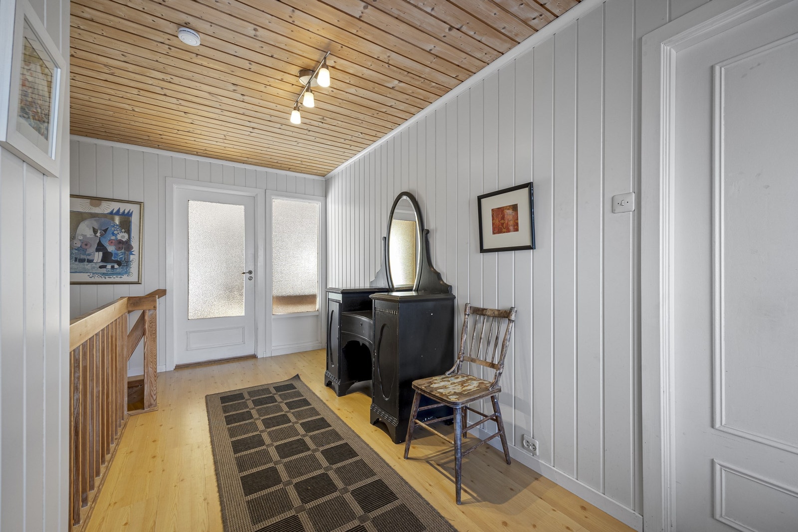 Mellomgang. Galleribilde