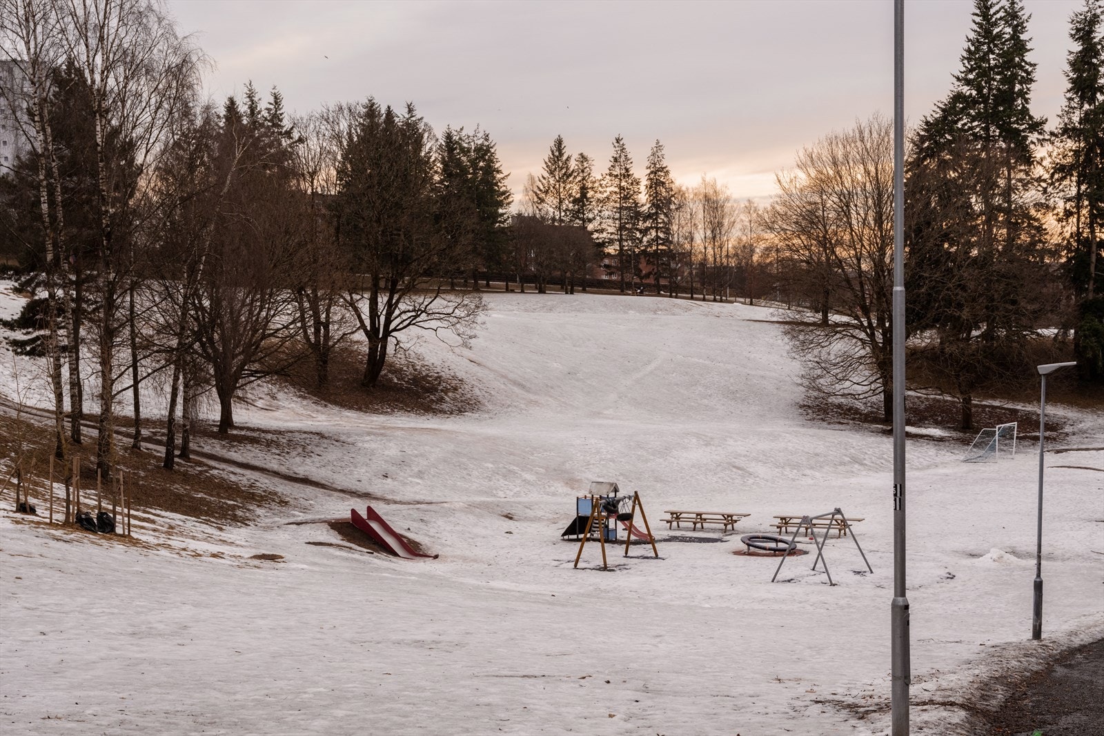 I gangavstand fra boligen finner man flere flotte parker og friområder. Torshovparken er et populært samlingspunkt med ulike aktivitetsmuligheter, blant annet sandvolleyball og minigolf. Galleribilde