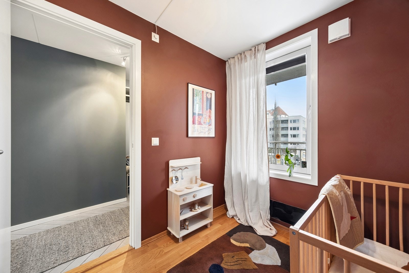 Soverom II egner seg godt som barnerom/kontor eller gjesterom. Galleribilde