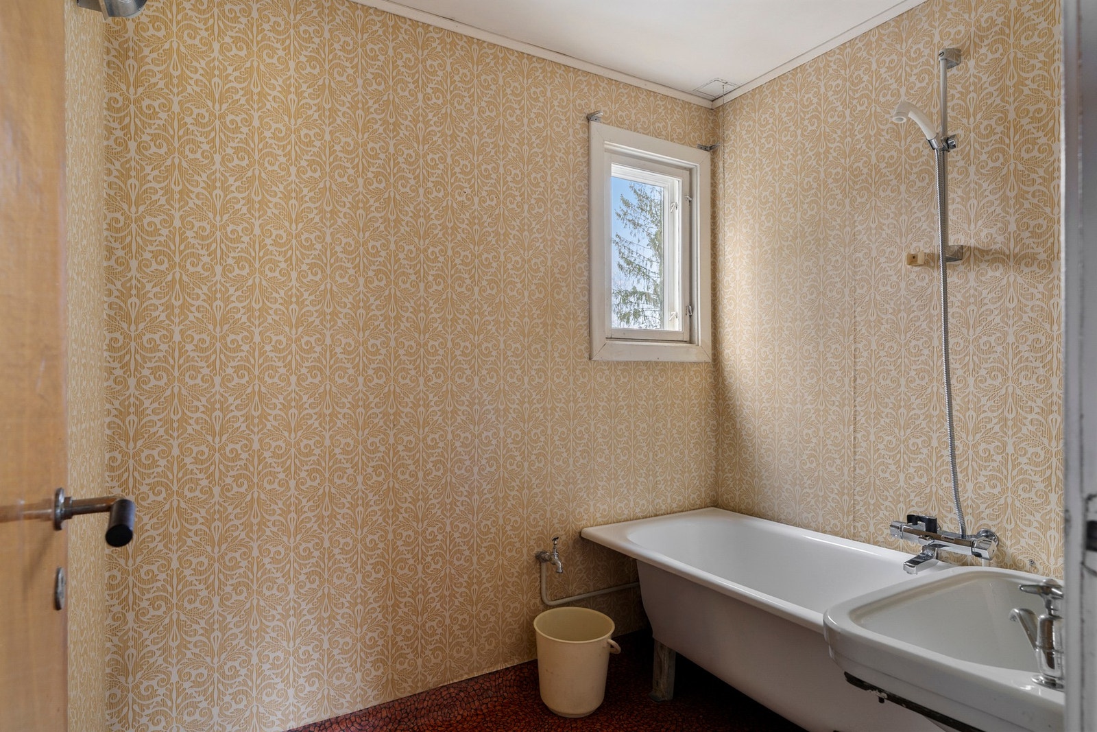 Bad 2.etg. Galleribilde