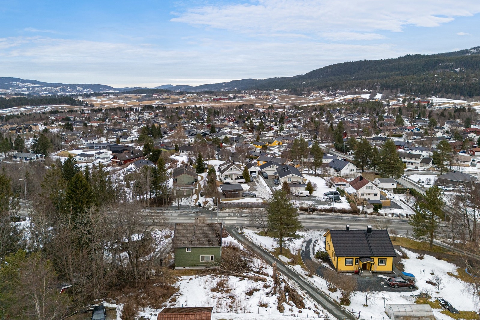 Kort veit til sentrum med de fleste servicefunksjoner. Galleribilde