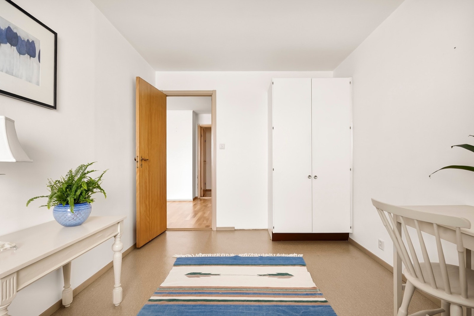 Rommene kan innredes etter behov og passer utmerket som gjesterom, kontor eller garderoberom. Galleribilde