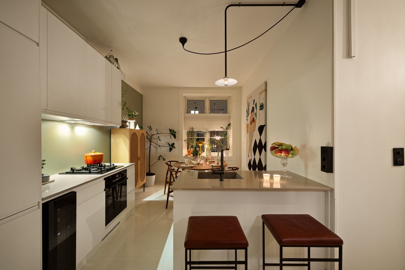 Kveldsbilder fra kjøkkenet. Galleribilde