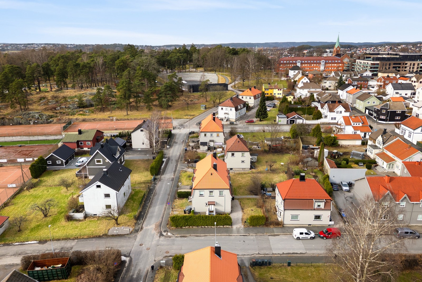 Få meter til Kulåsparken og sentrum. Galleribilde
