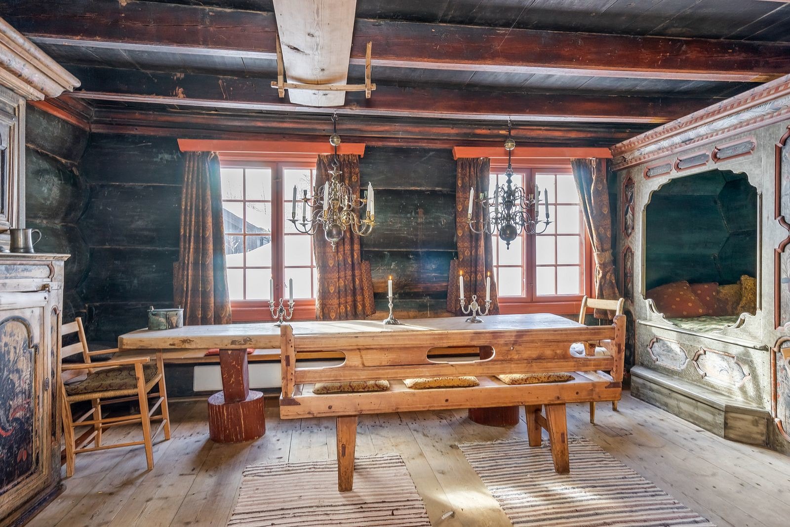 Her er det god plass til å semle familie og venner til gode måltider og historier Galleribilde