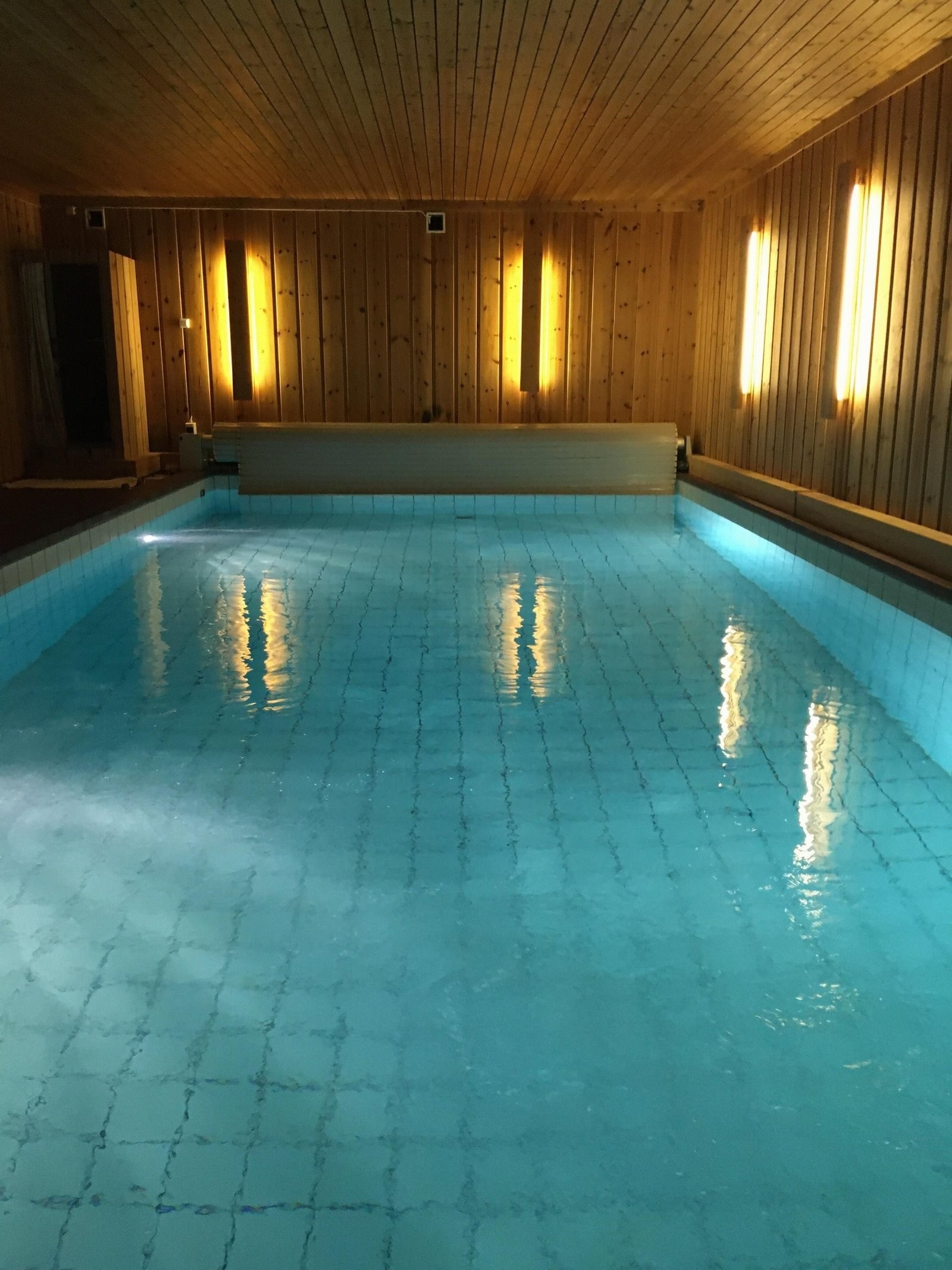 Bassenghuset Galleribilde