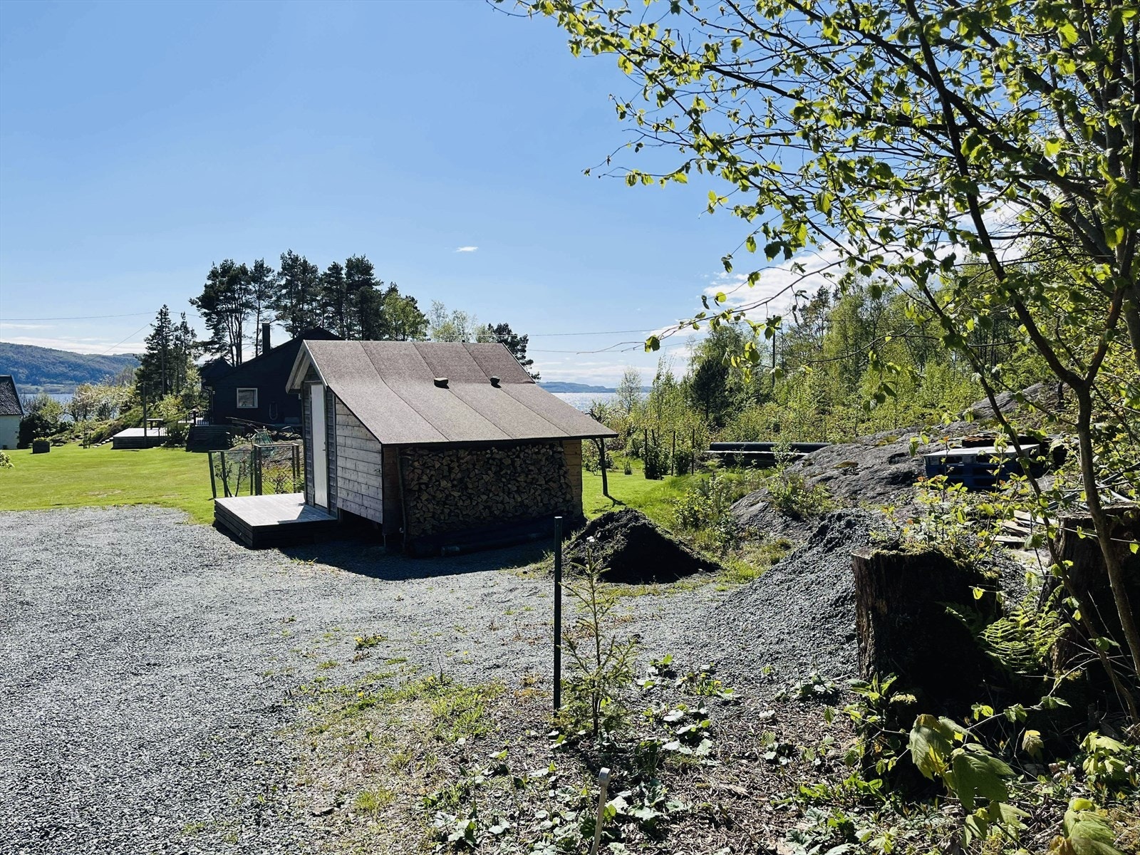 Lekehytta kan følge med med et tillegg i pris, ved ønske og avtale med selger. Galleribilde