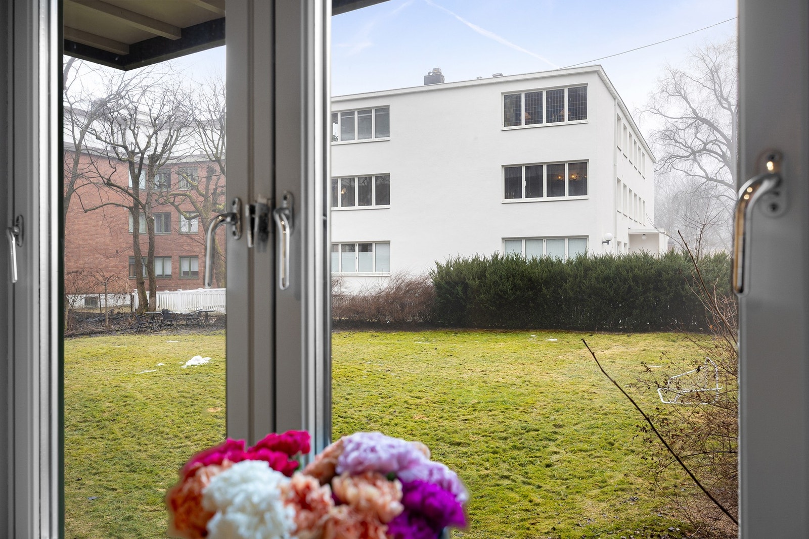 Leiligheten har skjermet beliggenhet mot rolig bakgård. Galleribilde