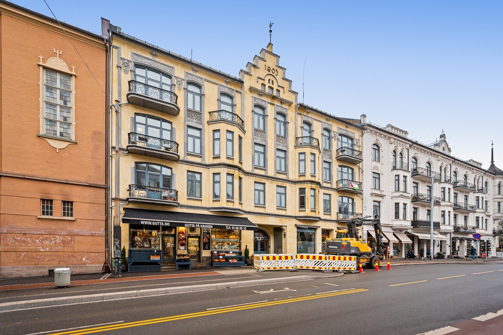 Eiendommen er en klassisk bygård fra 1903, sentralt på populære St. Hanshaugen. Galleribilde