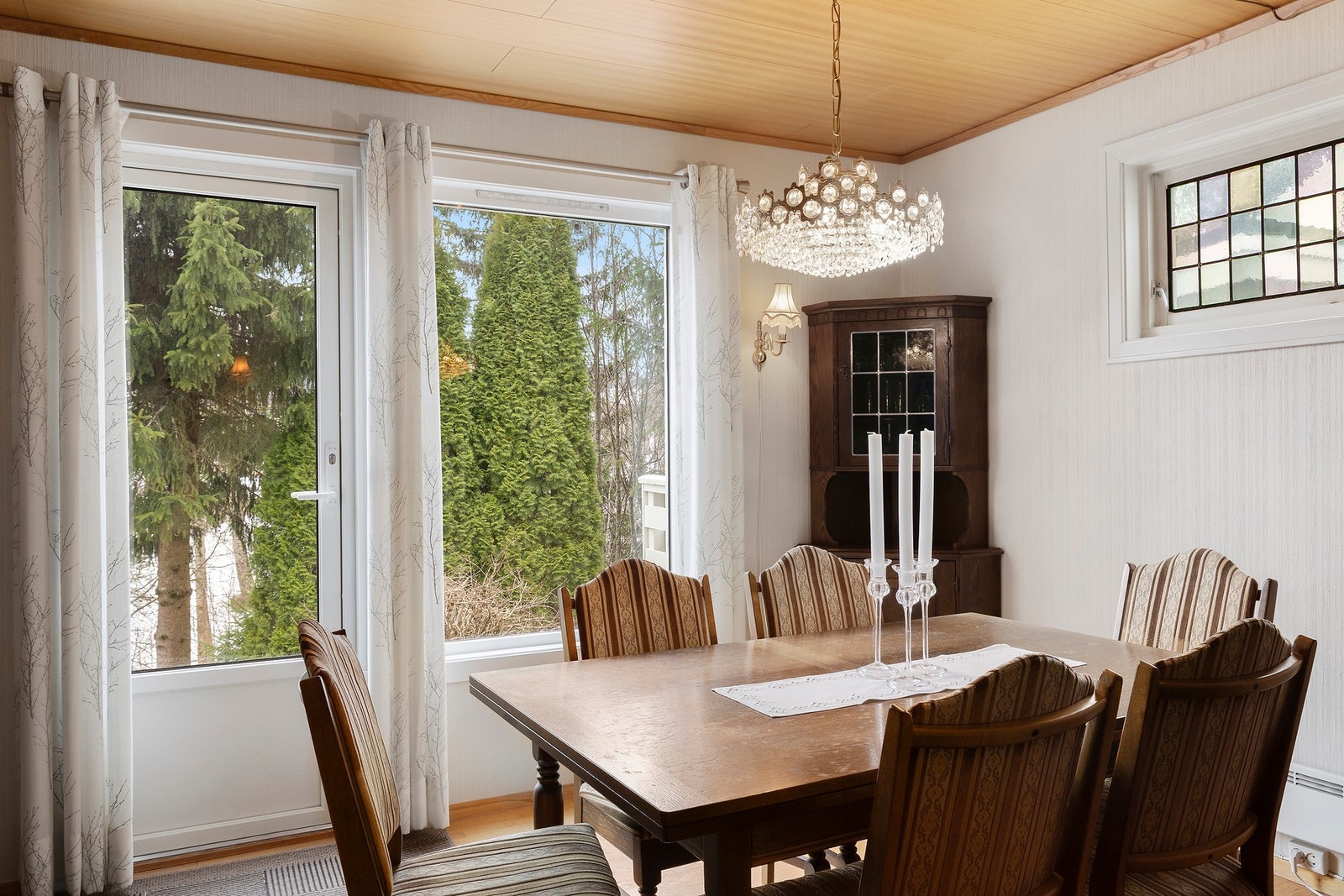 Her er det også utgang til terrasse på 20 kvm. Galleribilde