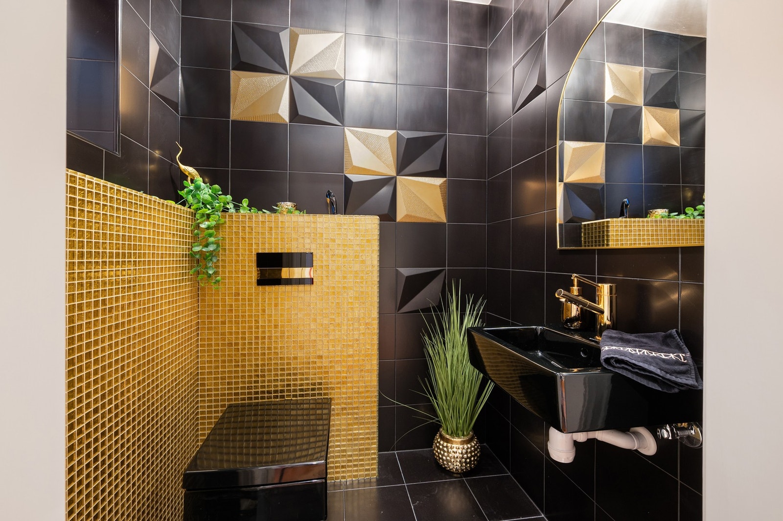 Ekstra toalettrom - Gjestetoalett. Galleribilde