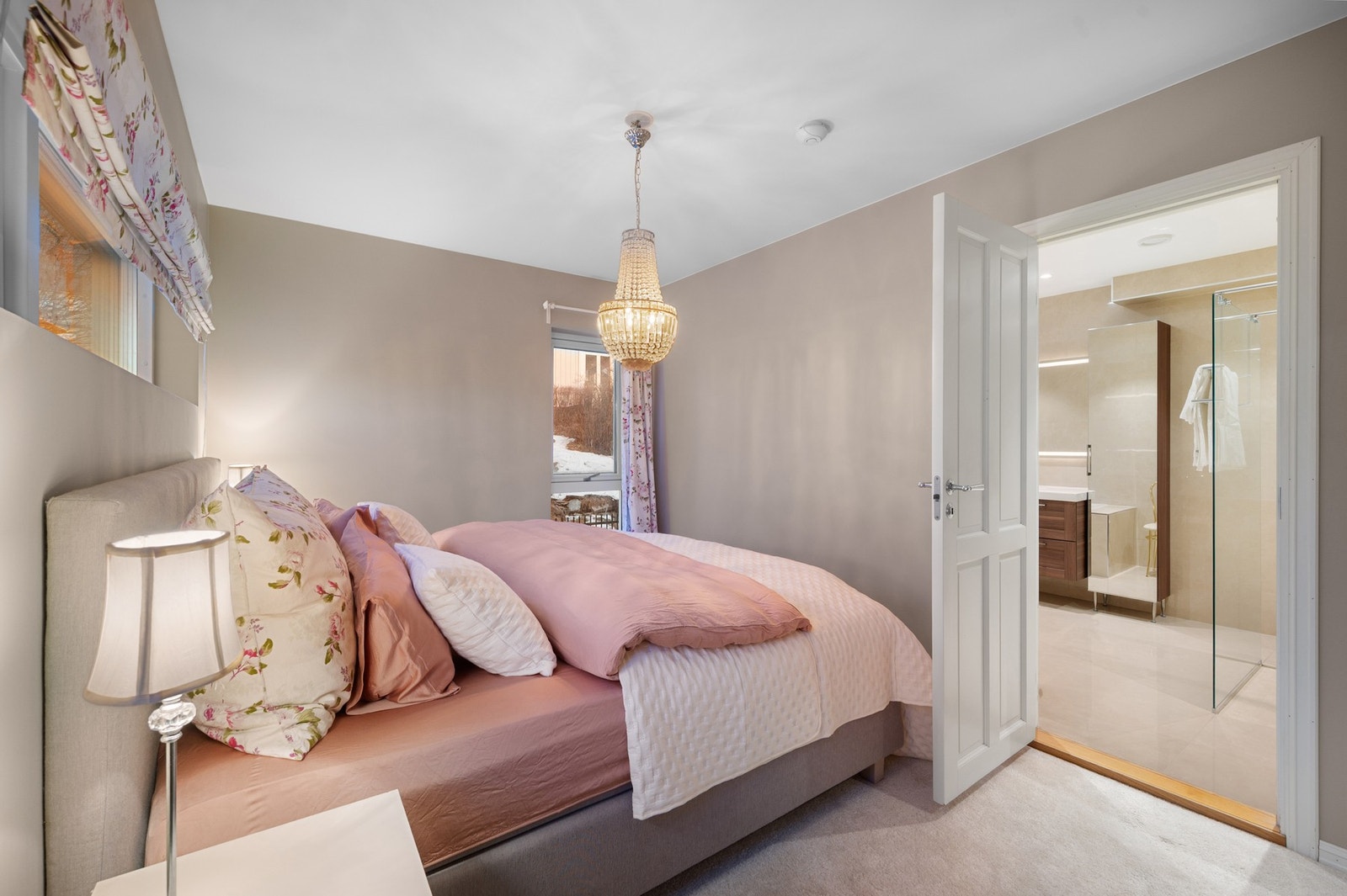 Tilgang til eget eksklusivt bad. Galleribilde