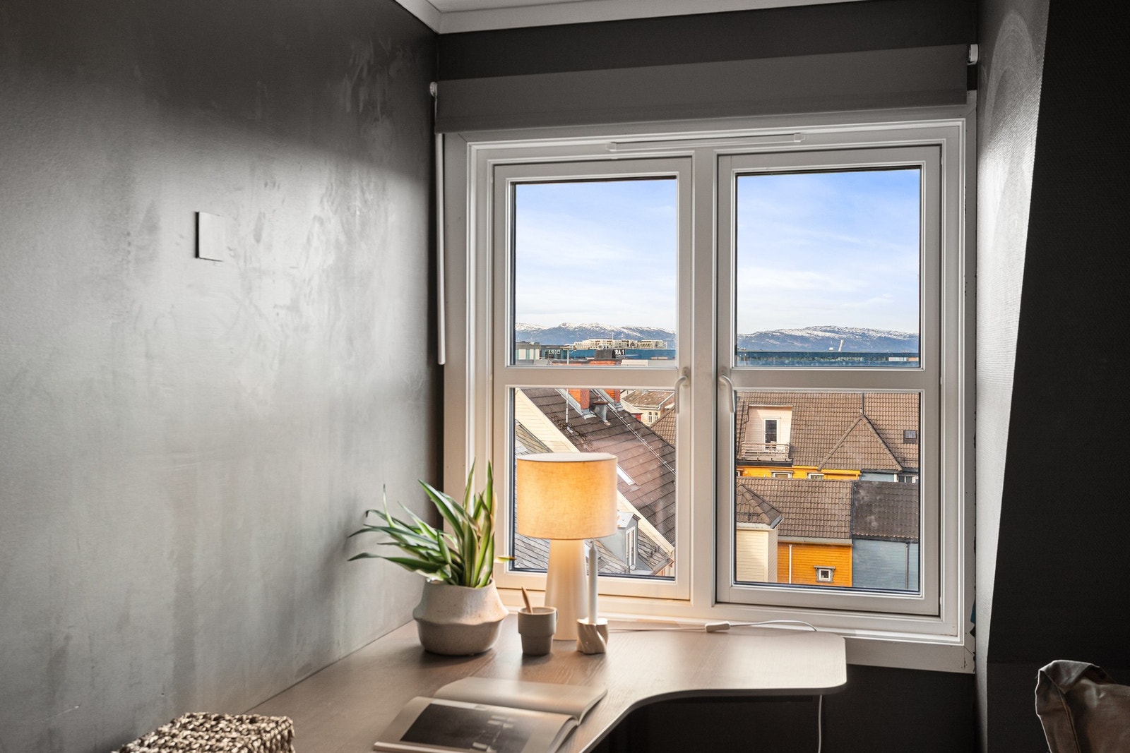 Soverommet har god plass til garderobeskap og øvrig møblement. Galleribilde