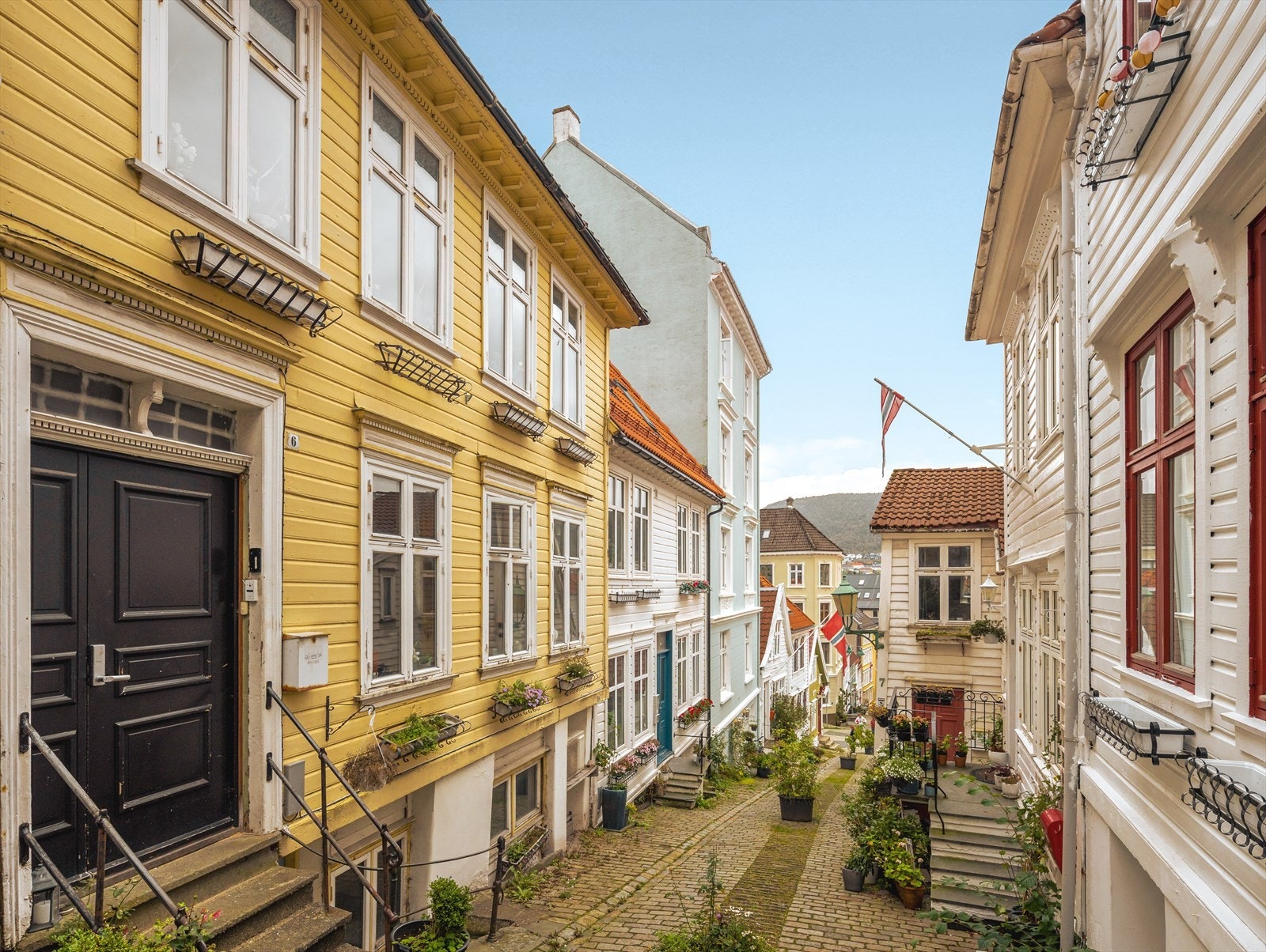 Området kjennetegnes av sjarmerende bebyggelse, brosteinsbelagte smau og en tilbaketrukket atmosfære - samtidig som man befinner seg midt i hjertet av byen. Galleribilde