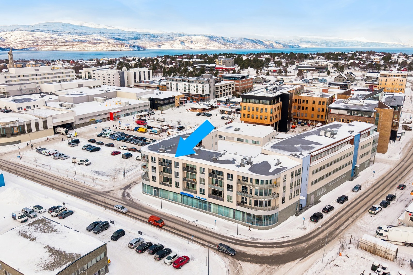 3-roms selveierleilighet i hjertet av Alta sentrum Galleribilde