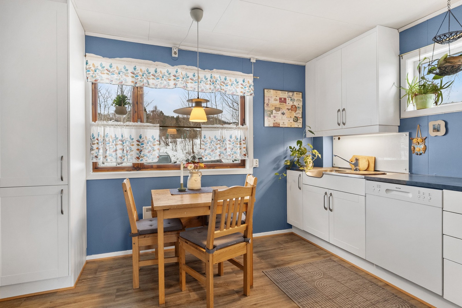 Hyggelig sone for morgenkaffen Galleribilde