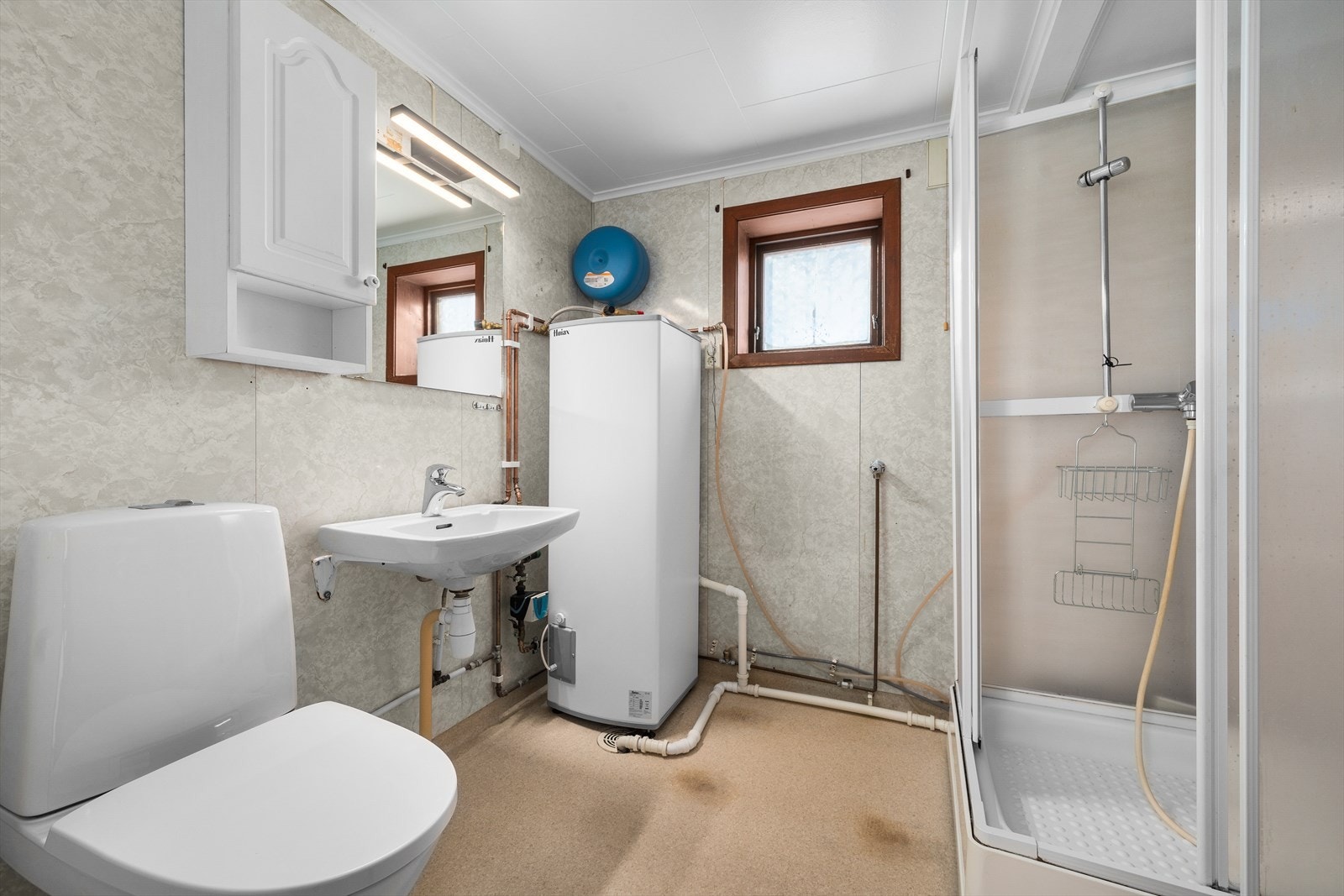 Bad første etasje Galleribilde