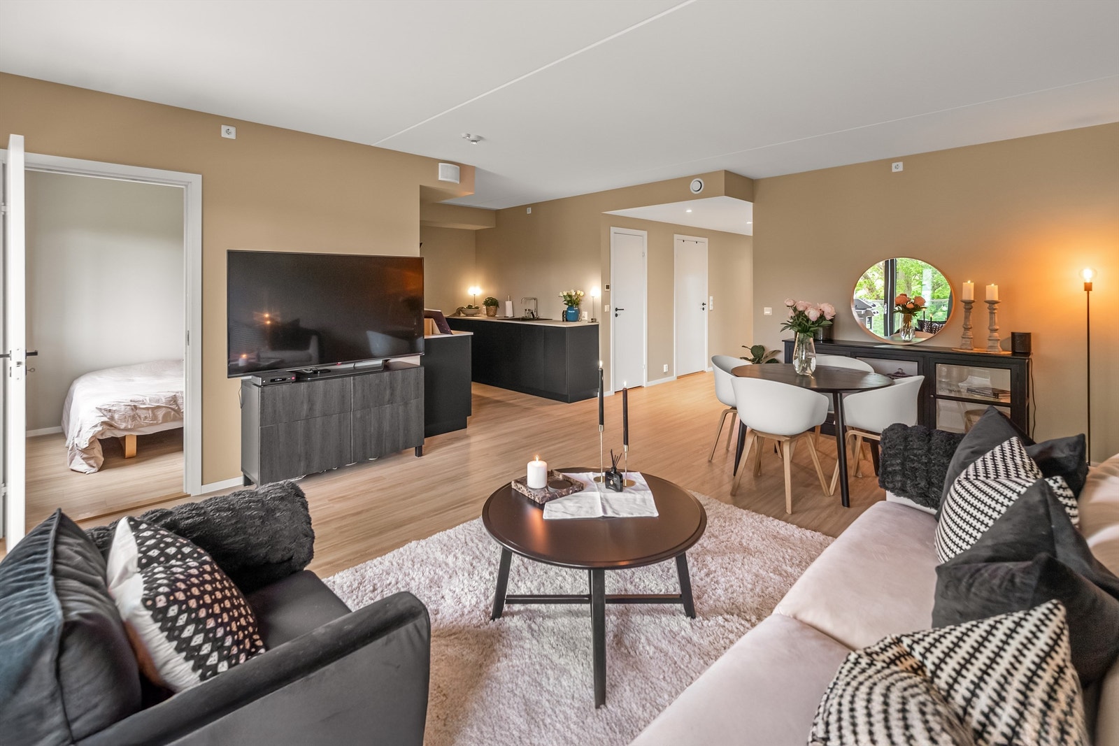 Leiligheten har en flott planløsning. Galleribilde