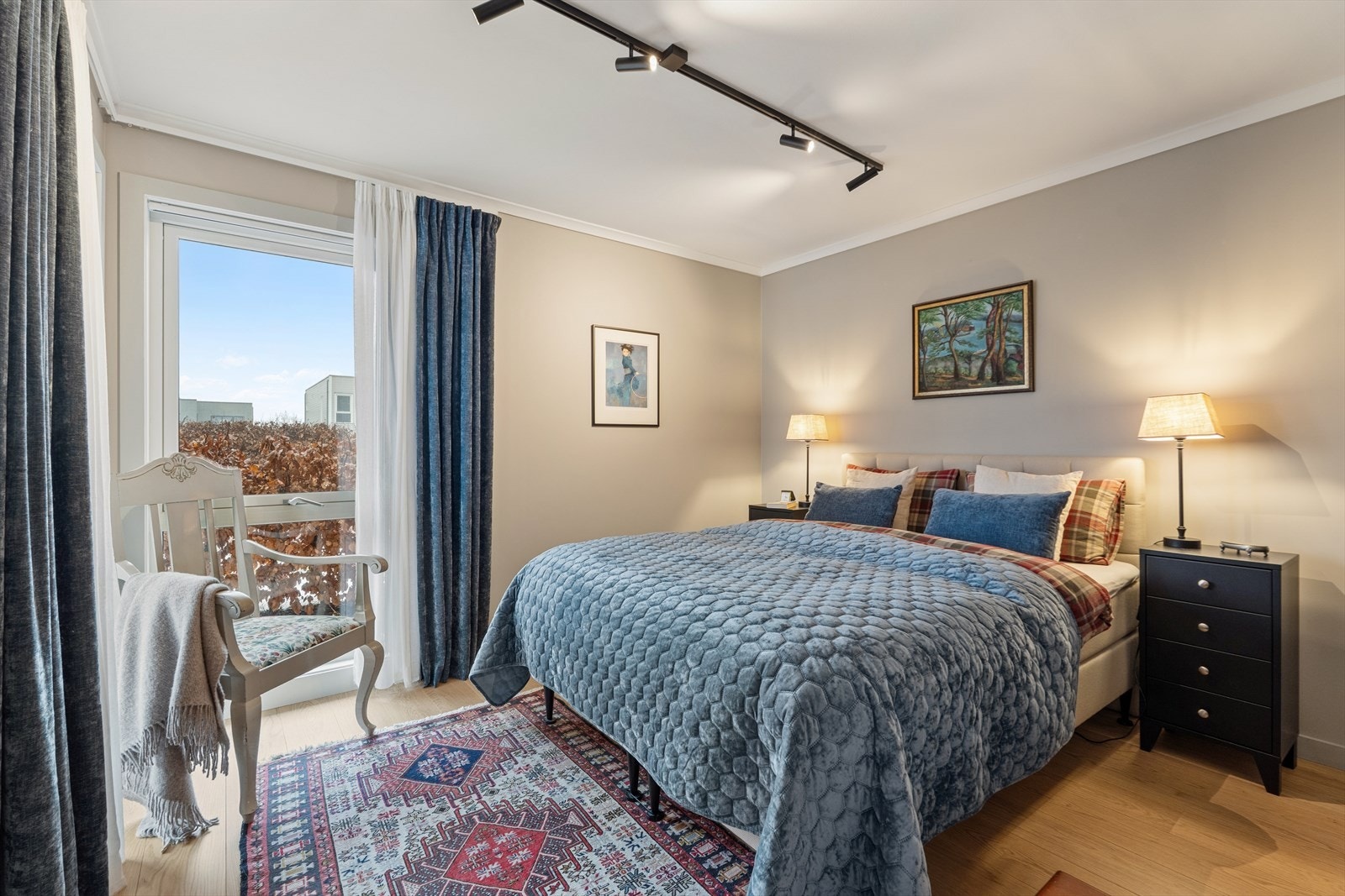 Leiligheten har tre gode soverom. Galleribilde