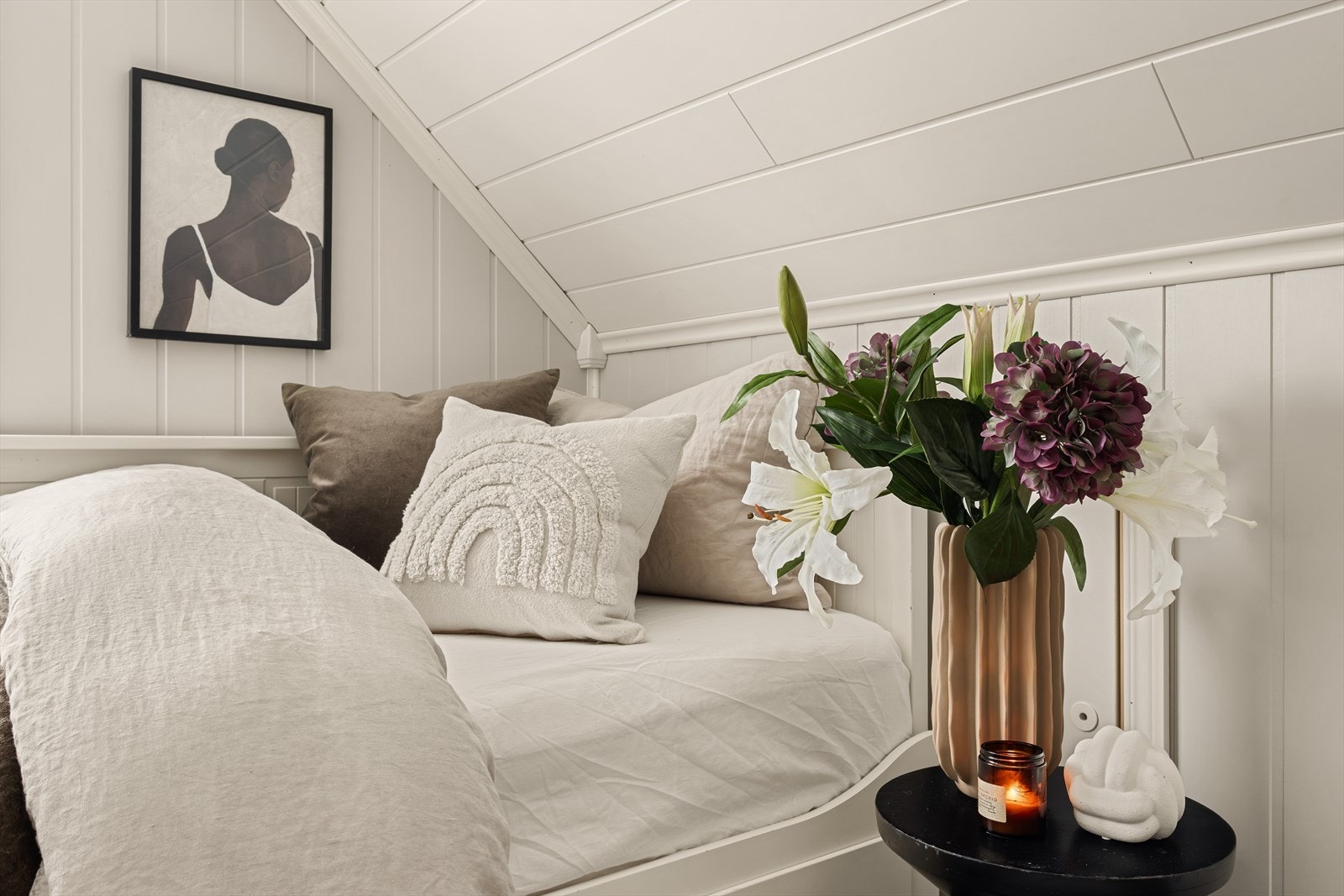 Her er det også plass til seng og oppbevaring. Galleribilde