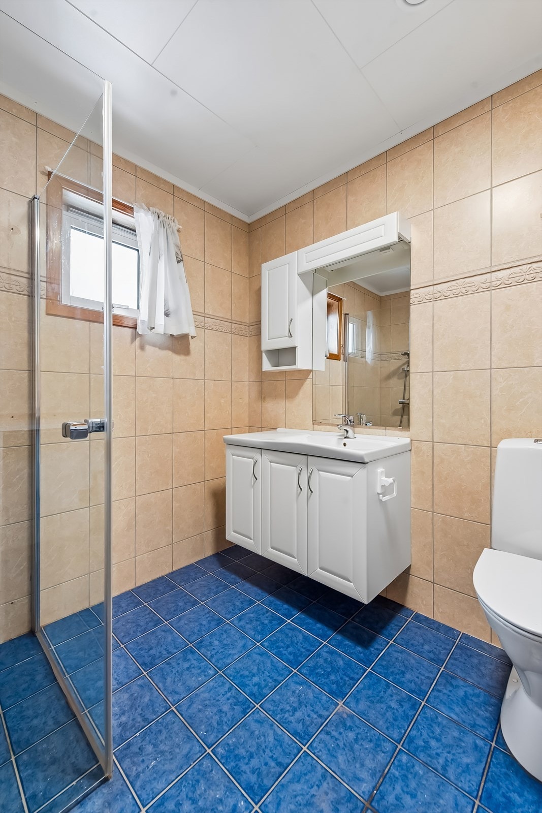 Balansert ventilasjon sikrer et godt inneklima på badet. Galleribilde