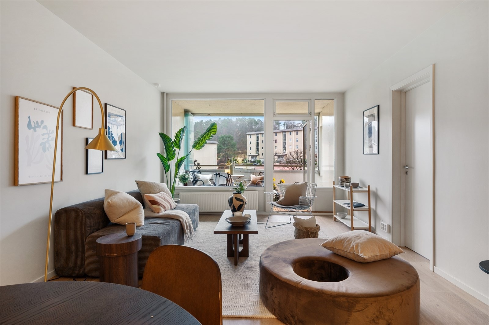 - Det er ingen dokumentavgift ved kjøp, noe som gir lave omkostninger! - Galleribilde