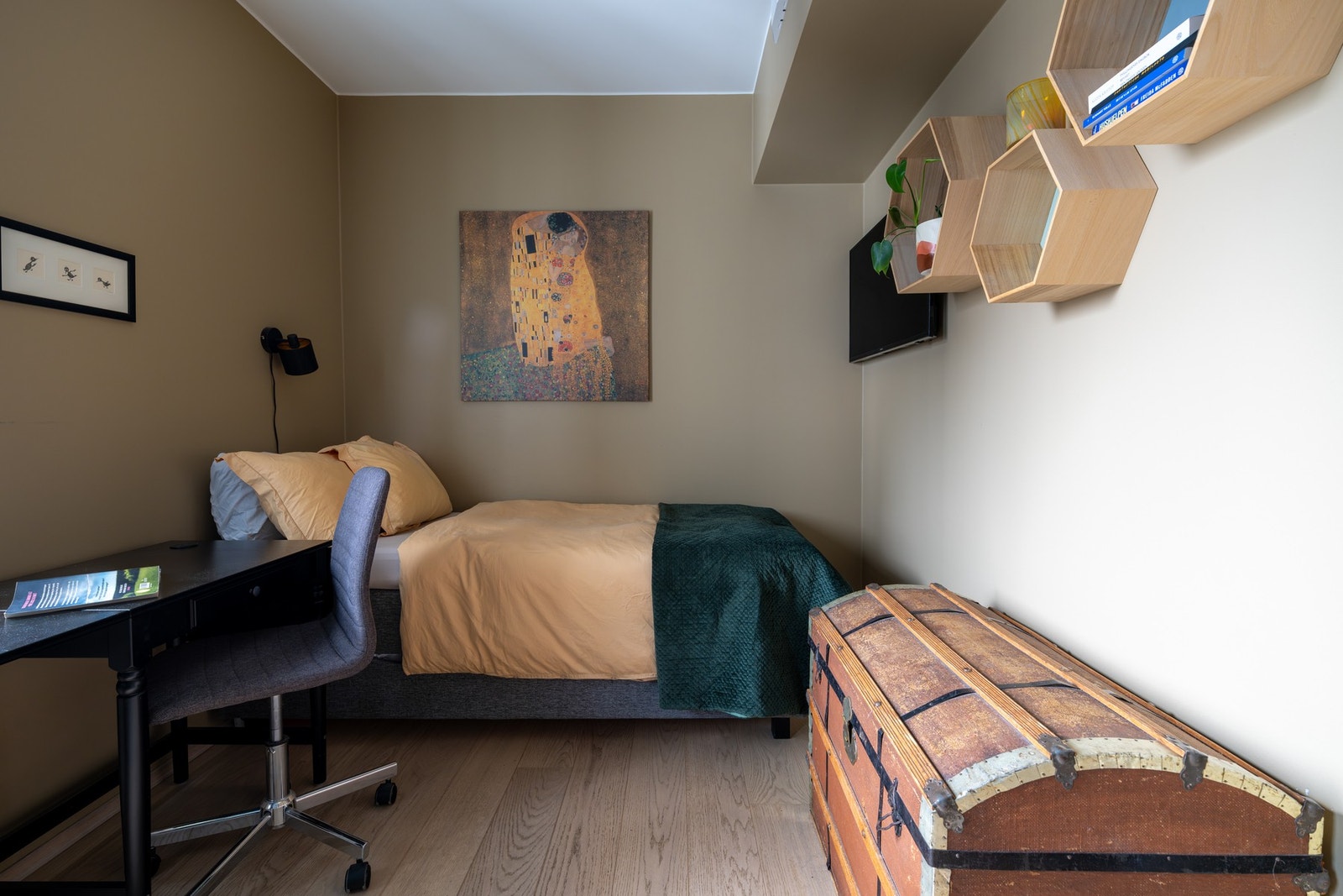 Rommet er godt egnet til barnerom, gjesterom eller kontor - alt etter behov. Galleribilde