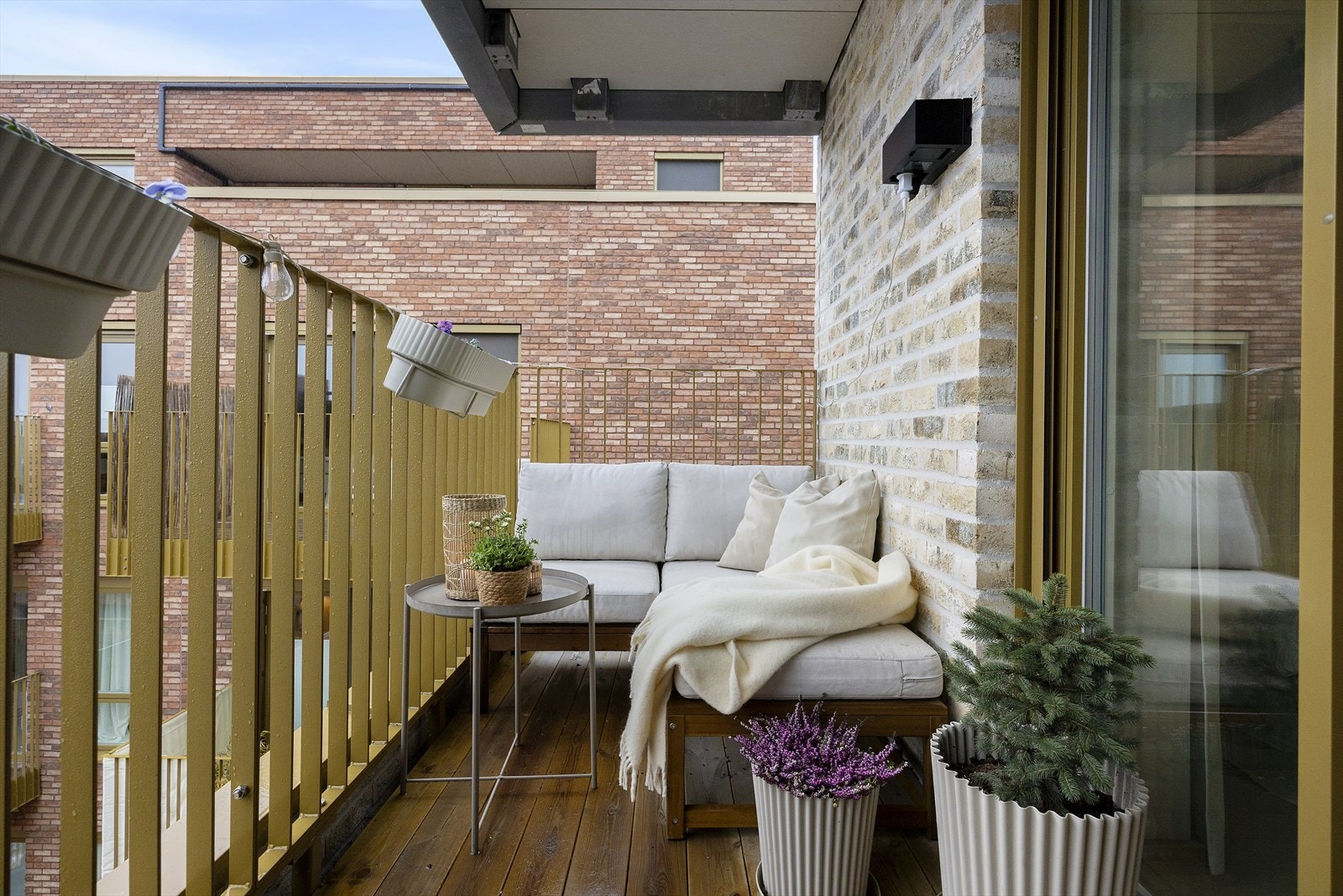 En høytliggende og luftig 2-roms i 7.etasje i nybygg fra 2024 Galleribilde