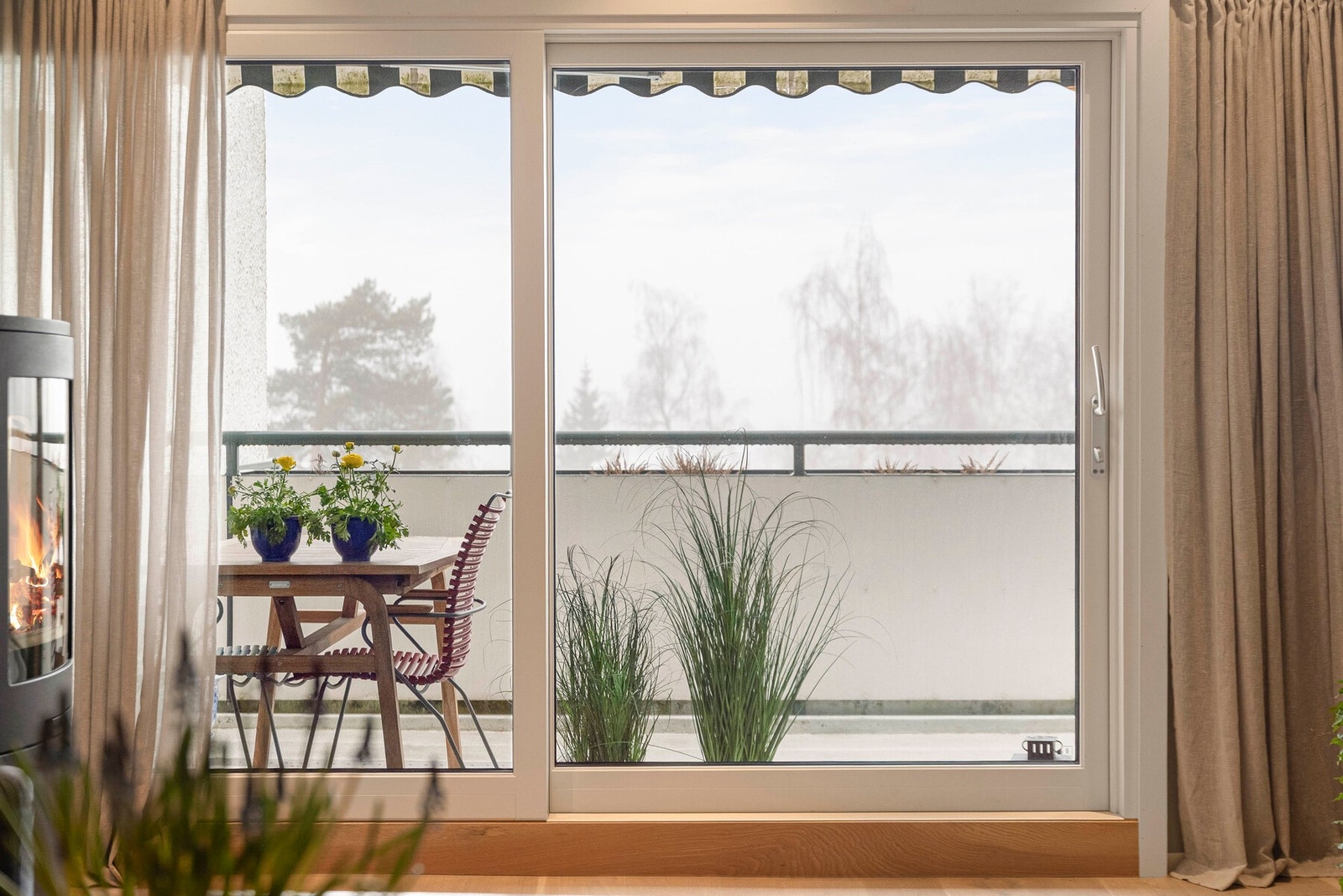 Vinduer og balkongdør ble utskiftet i 2024, i regi av borettslaget. Galleribilde