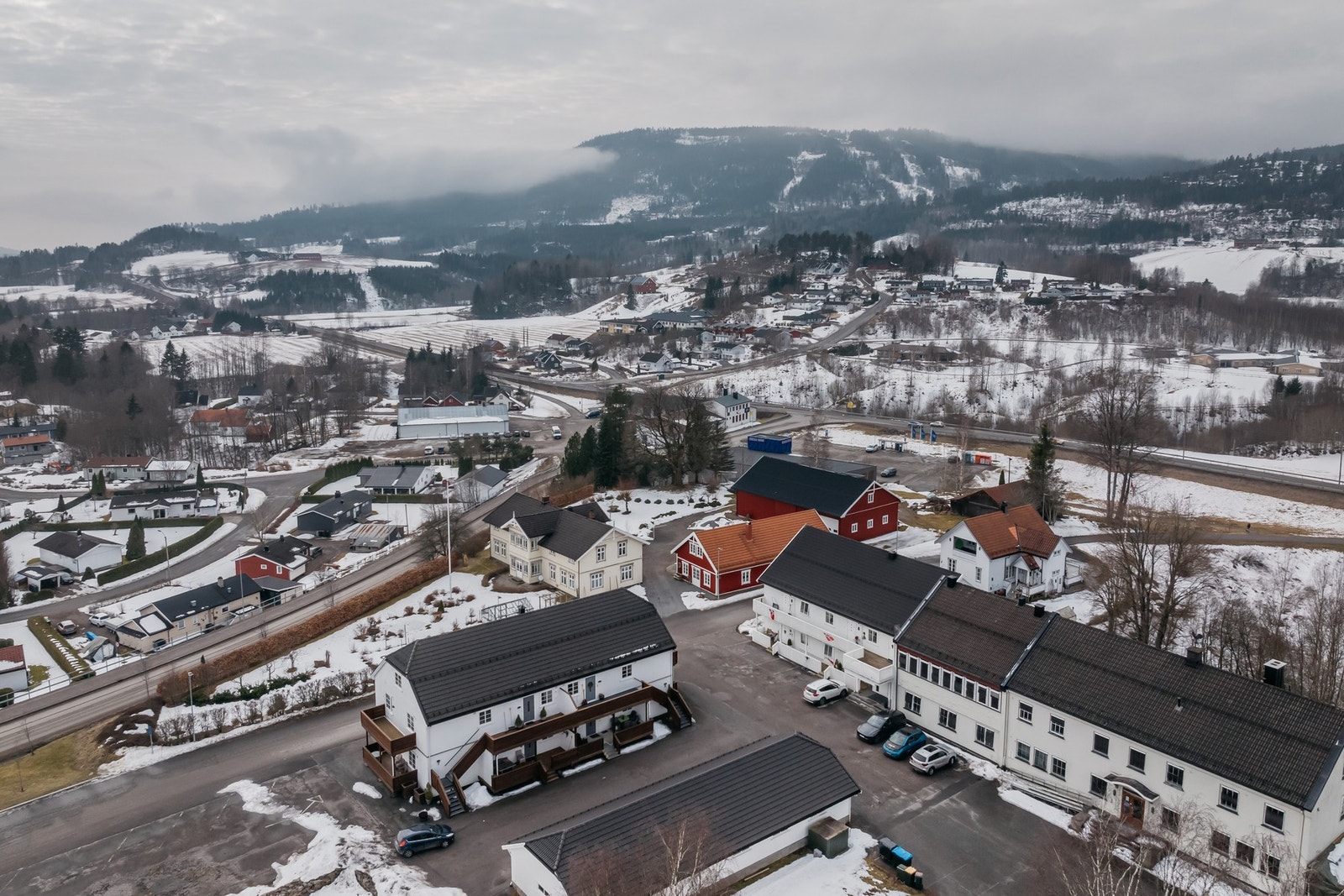 Velkommen til hyggelig visning - i hjertet av Svarstad! Galleribilde