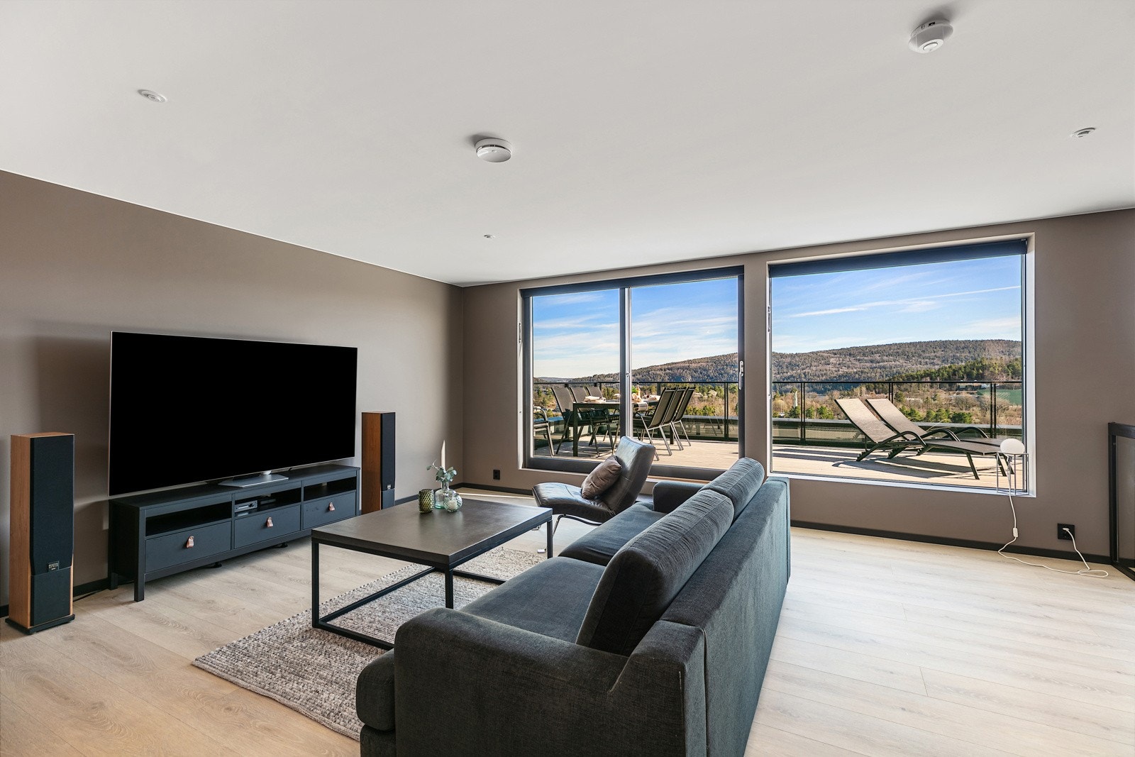 Loftstuen Galleribilde