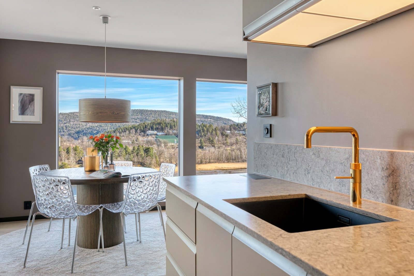 Lyst og luftig Galleribilde