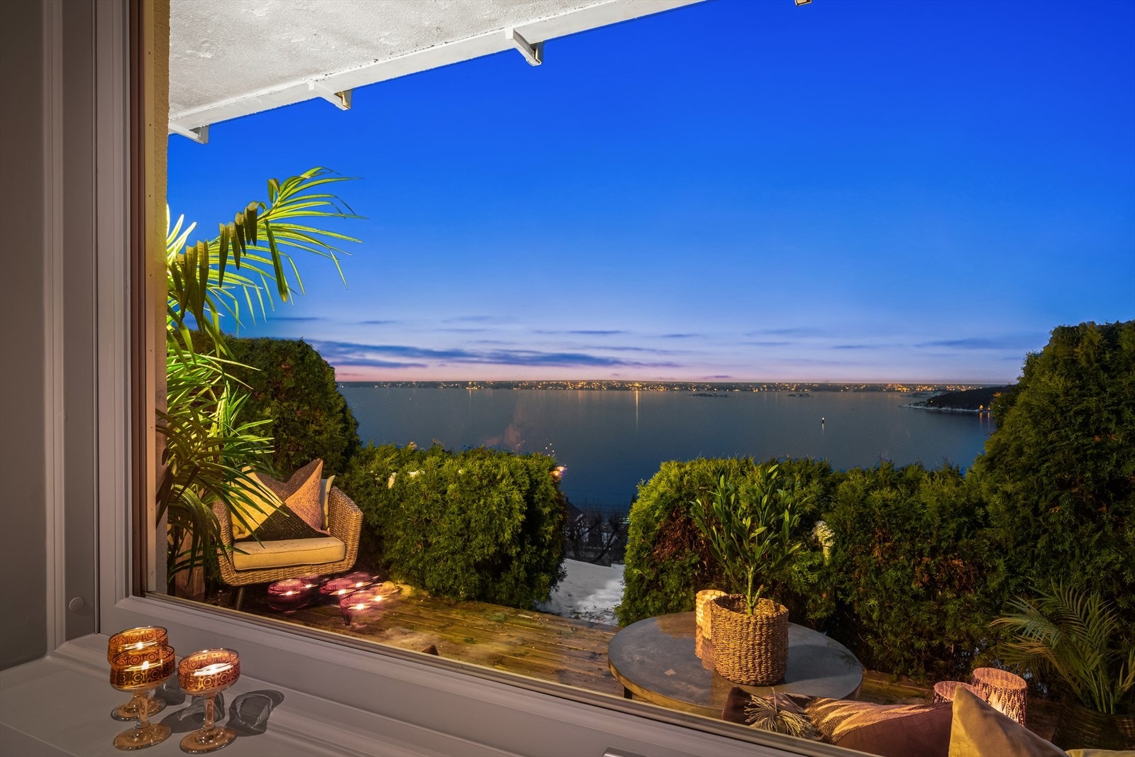 Velkommen til Nordstrandveien 17 A presentert av Eiendomsmegler1 v/ Dag Mathisen Galleribilde