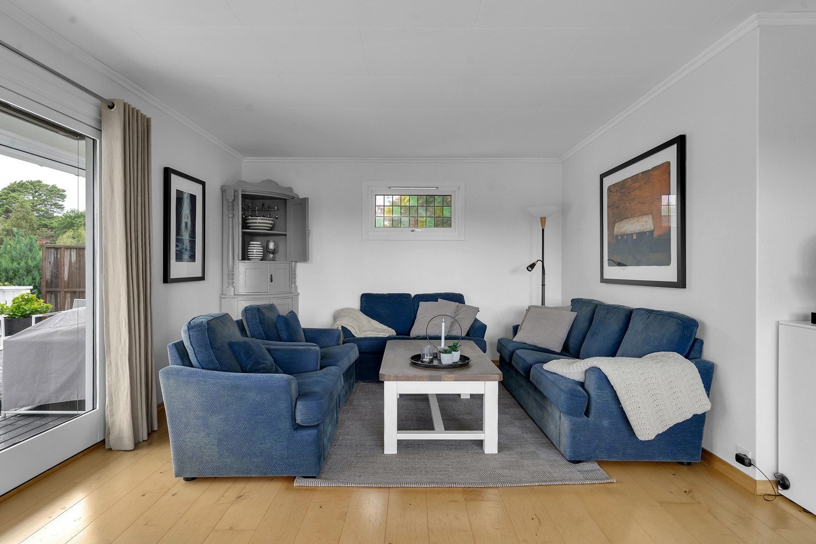 Dette hjørnet i stuen passer utmerket til tv-stue eller salong Galleribilde