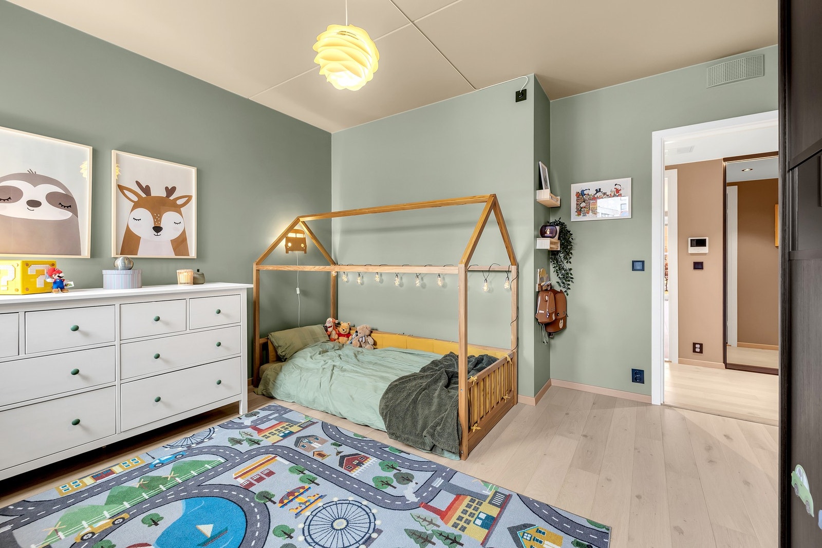 Rommet er av sjenerøs størrelse. Galleribilde