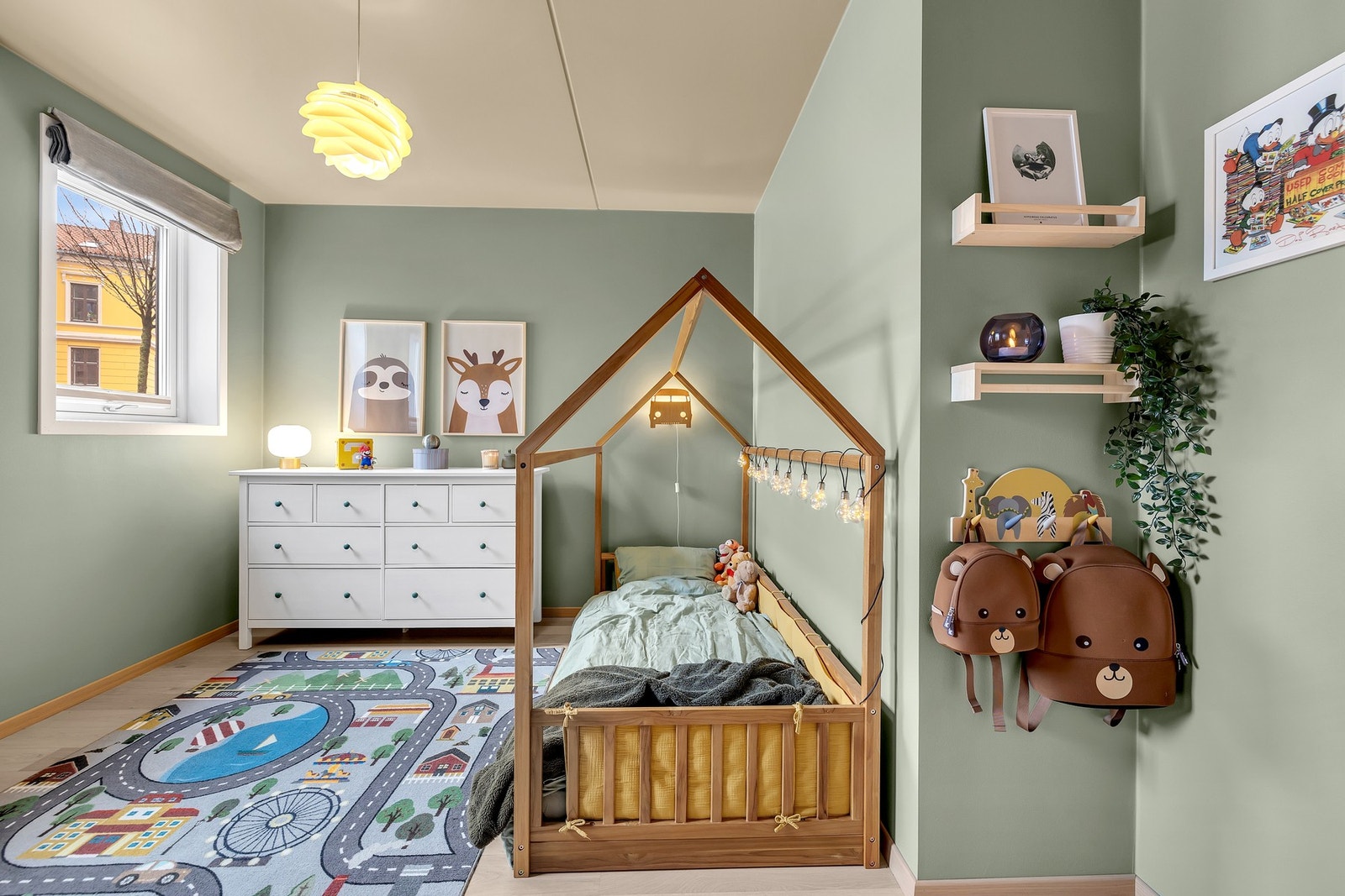 Soverom nr.2 passer ypperlig som barnerom. Galleribilde