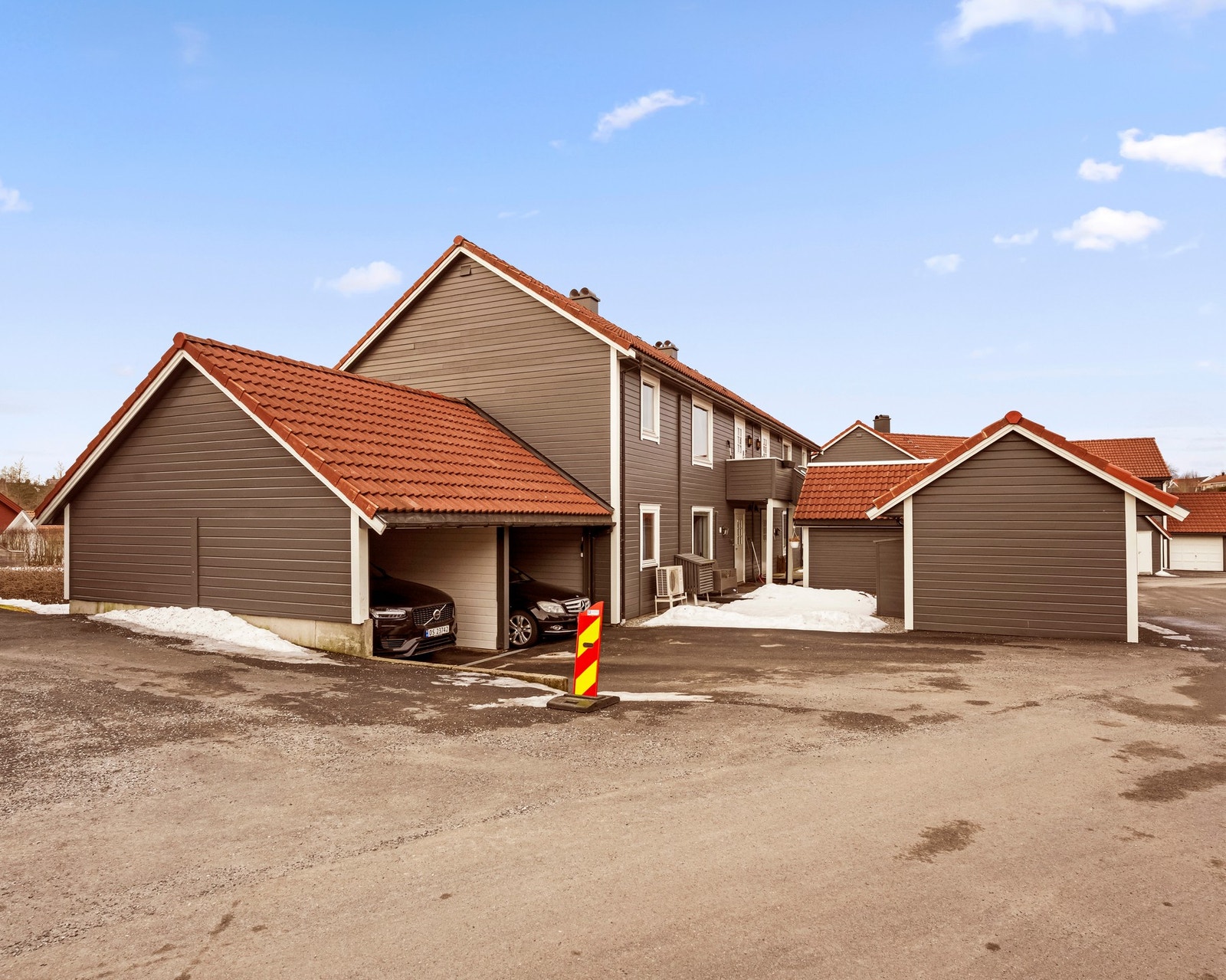 Fasade - det følger med carport Galleribilde