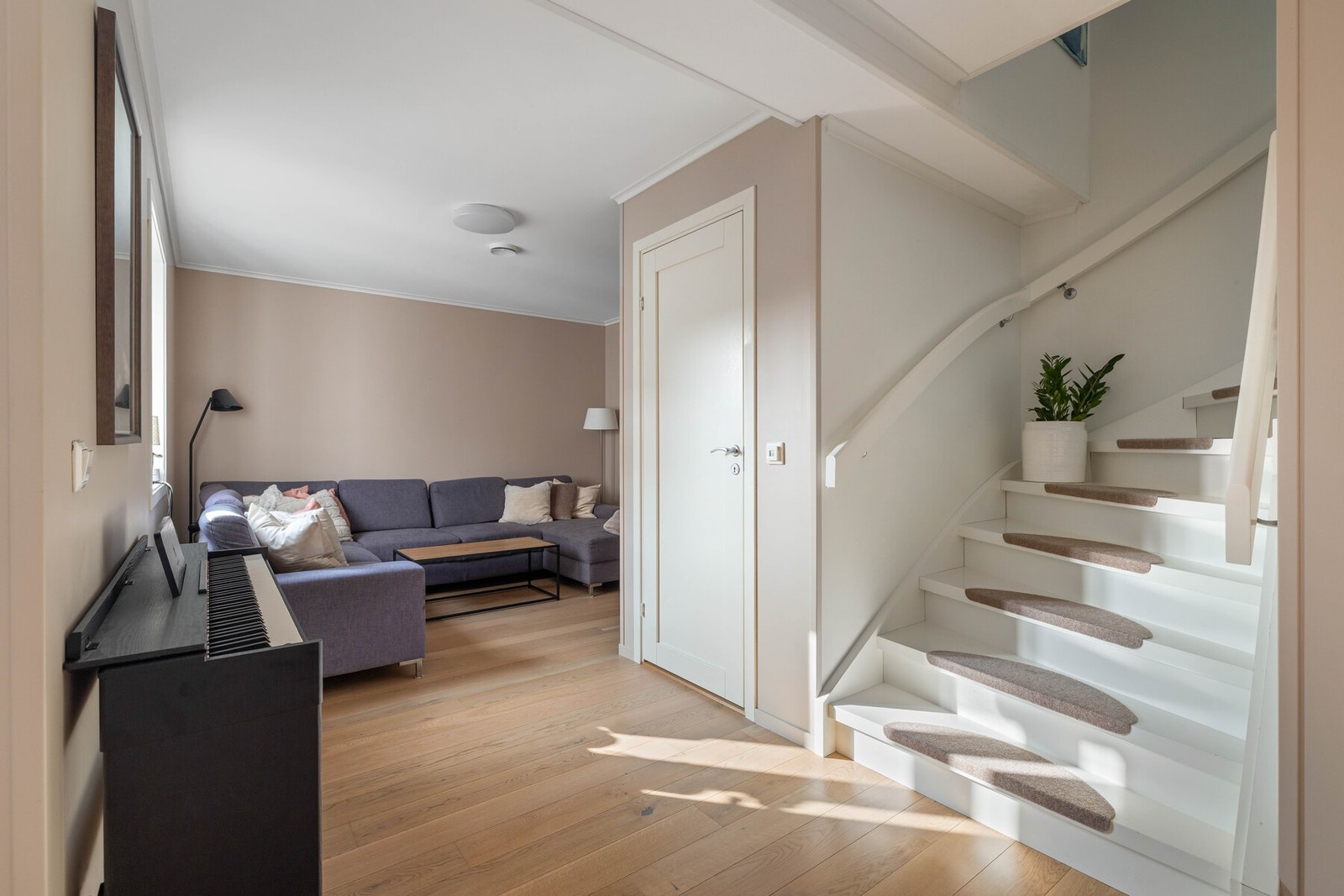 Den andre stuedelen egner seg godt som en lun tv-stue. Galleribilde