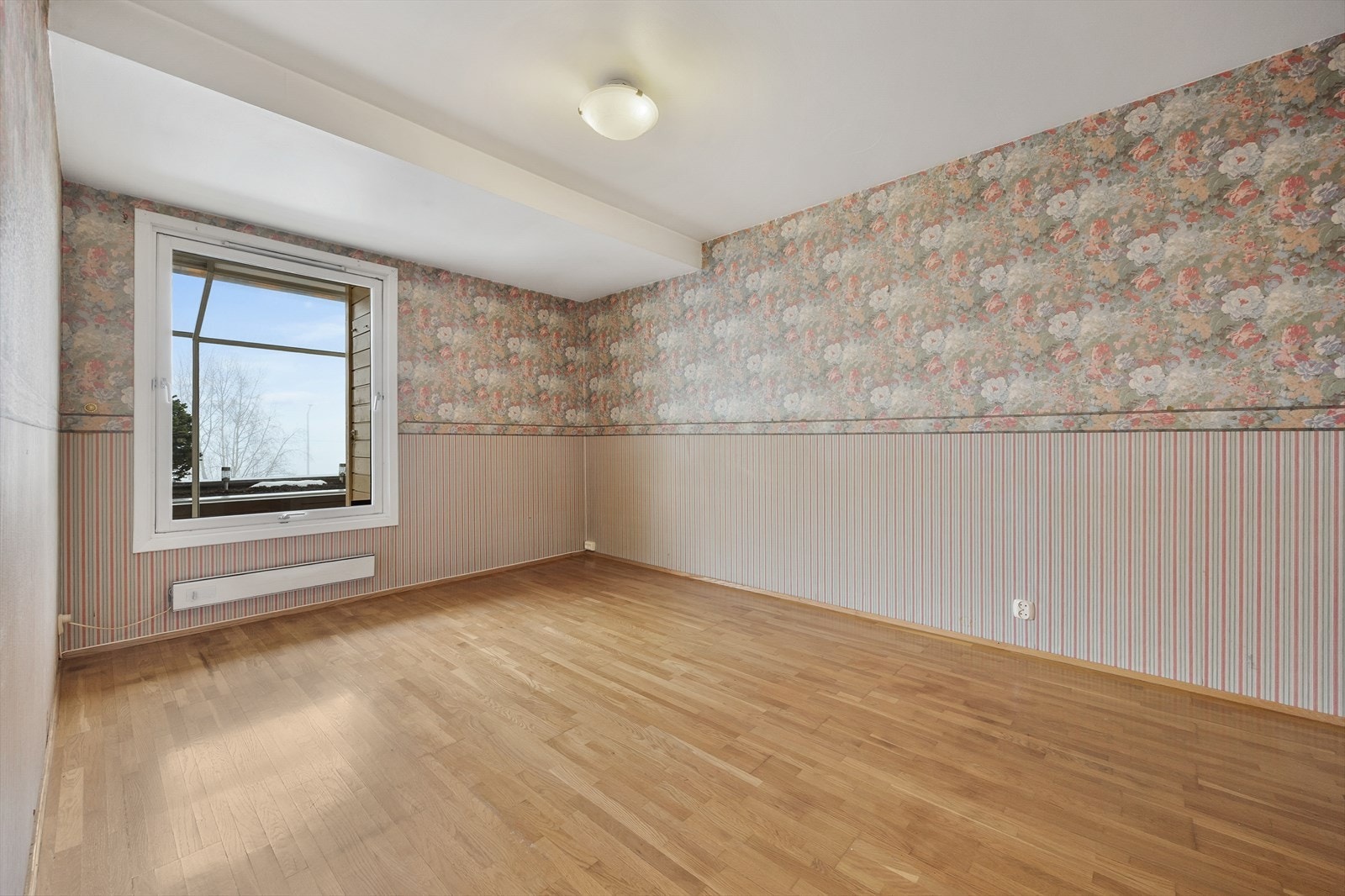 Dette fleksible rommet kan enkelt innredes etter behov, for eksempel som soverom eller kontor. Galleribilde