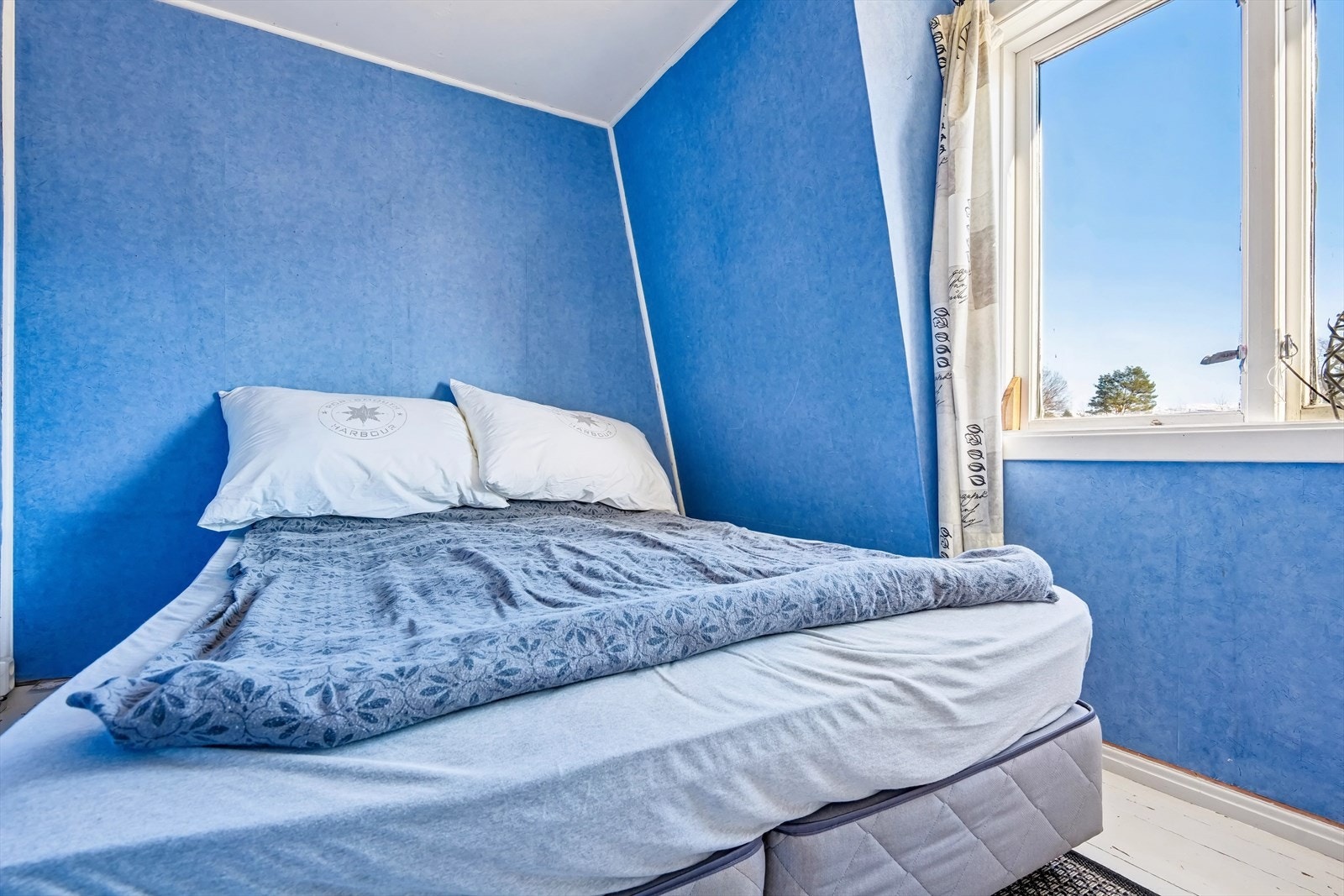 Soverom nr. 2 Galleribilde