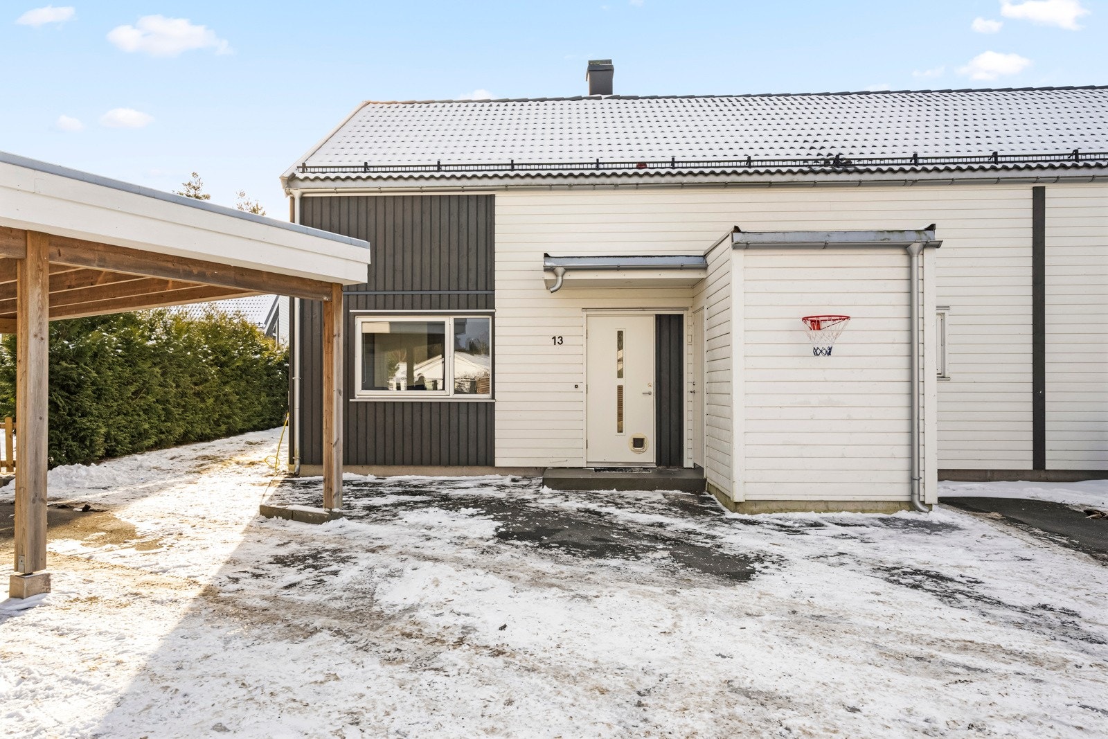 Fasade. Galleribilde