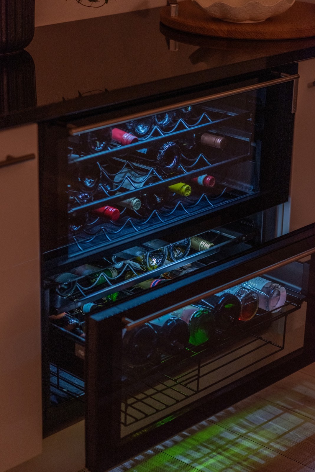 Her er det også vinskuffer. Galleribilde