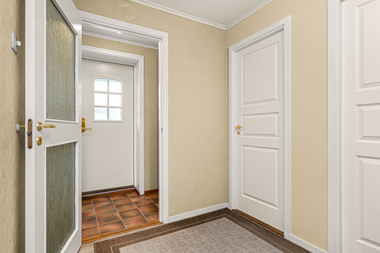 Entré. Galleribilde